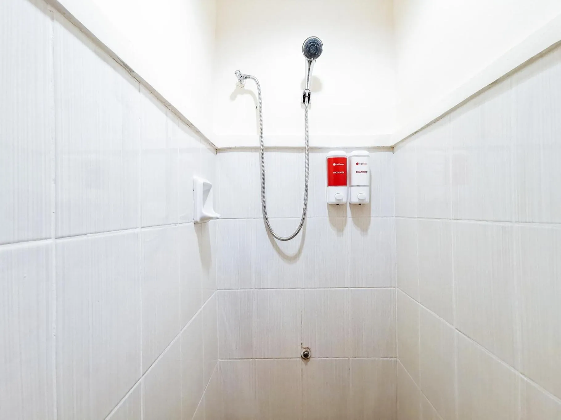 Bathroom in RedDoorz Plus near Ateneo de Davao