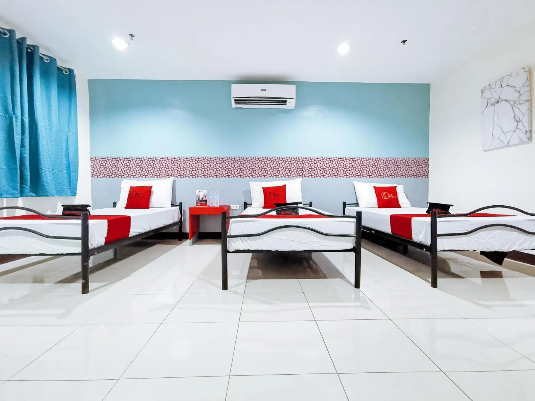 Bedroom in RedDoorz Plus near Ateneo de Davao