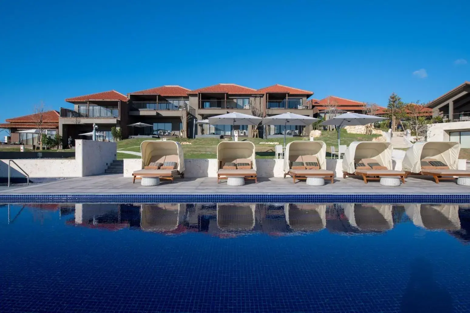 Property building in THE HIRAMATSU HOTELS & RESORTS GINOZA OKINAWA Property building in THE HIRAMATSU HOTELS & RESORTS GINOZA OKINAWA