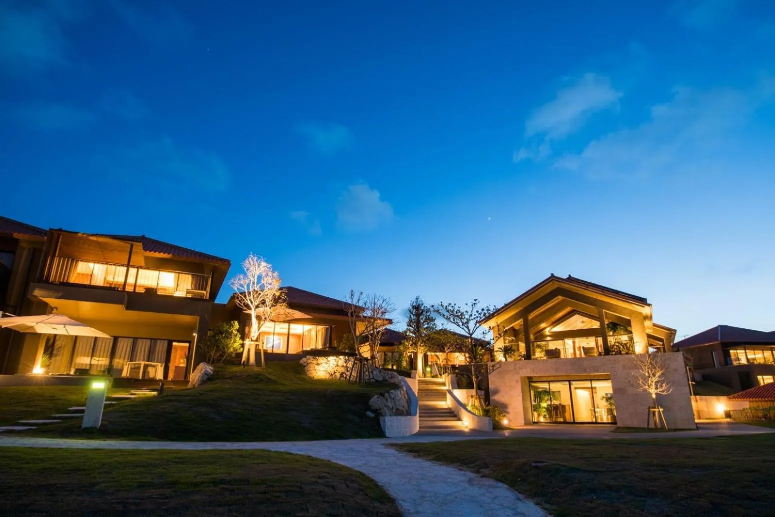 Property building in THE HIRAMATSU HOTELS & RESORTS GINOZA OKINAWA