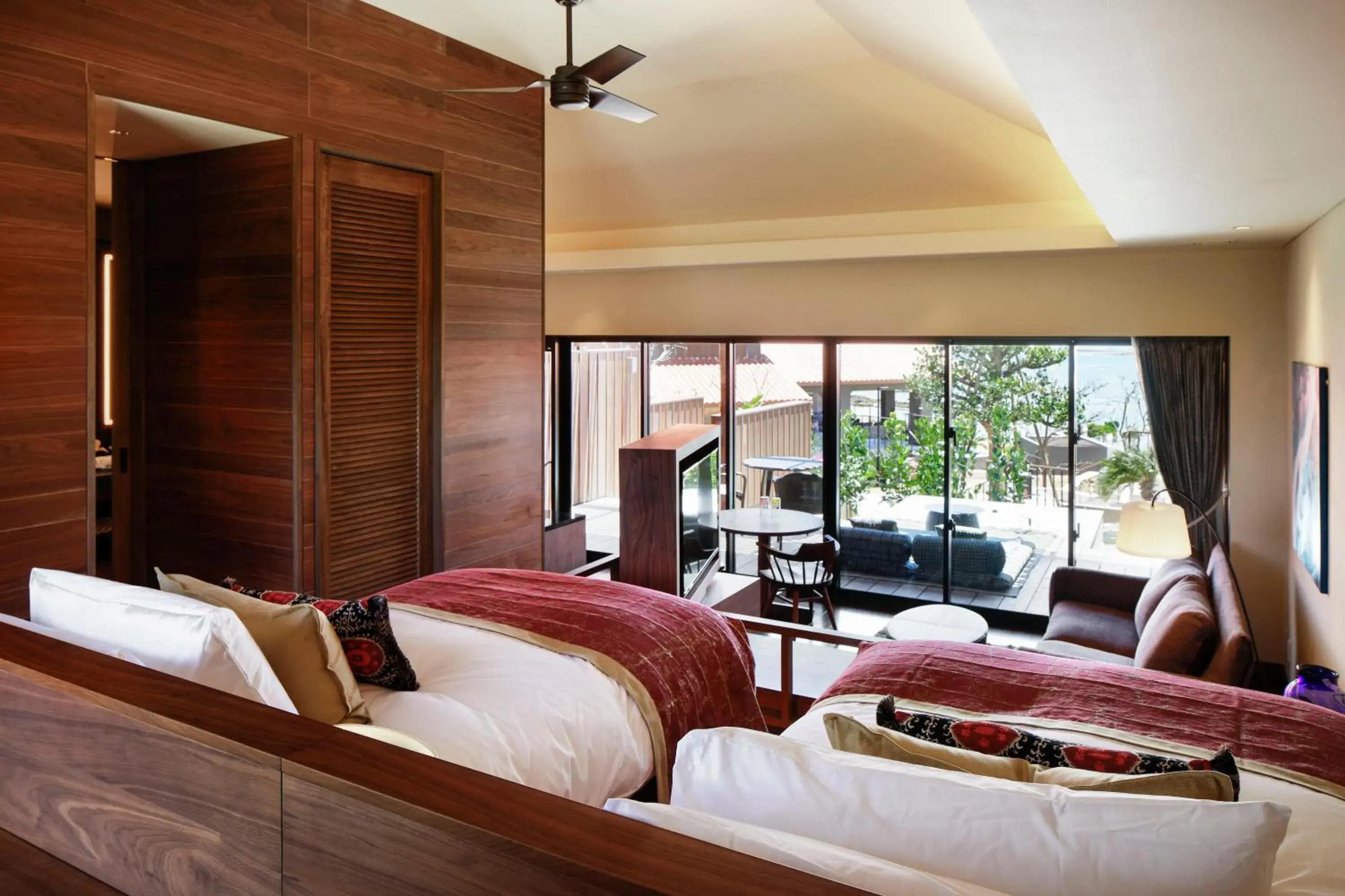 Standard Twin with Jacuzzi Bath - single occupancy in THE HIRAMATSU HOTELS & RESORTS GINOZA OKINAWA Standard Twin with Jacuzzi Bath - single occupancy in THE HIRAMATSU HOTELS & RESORTS GINOZA OKINAWA