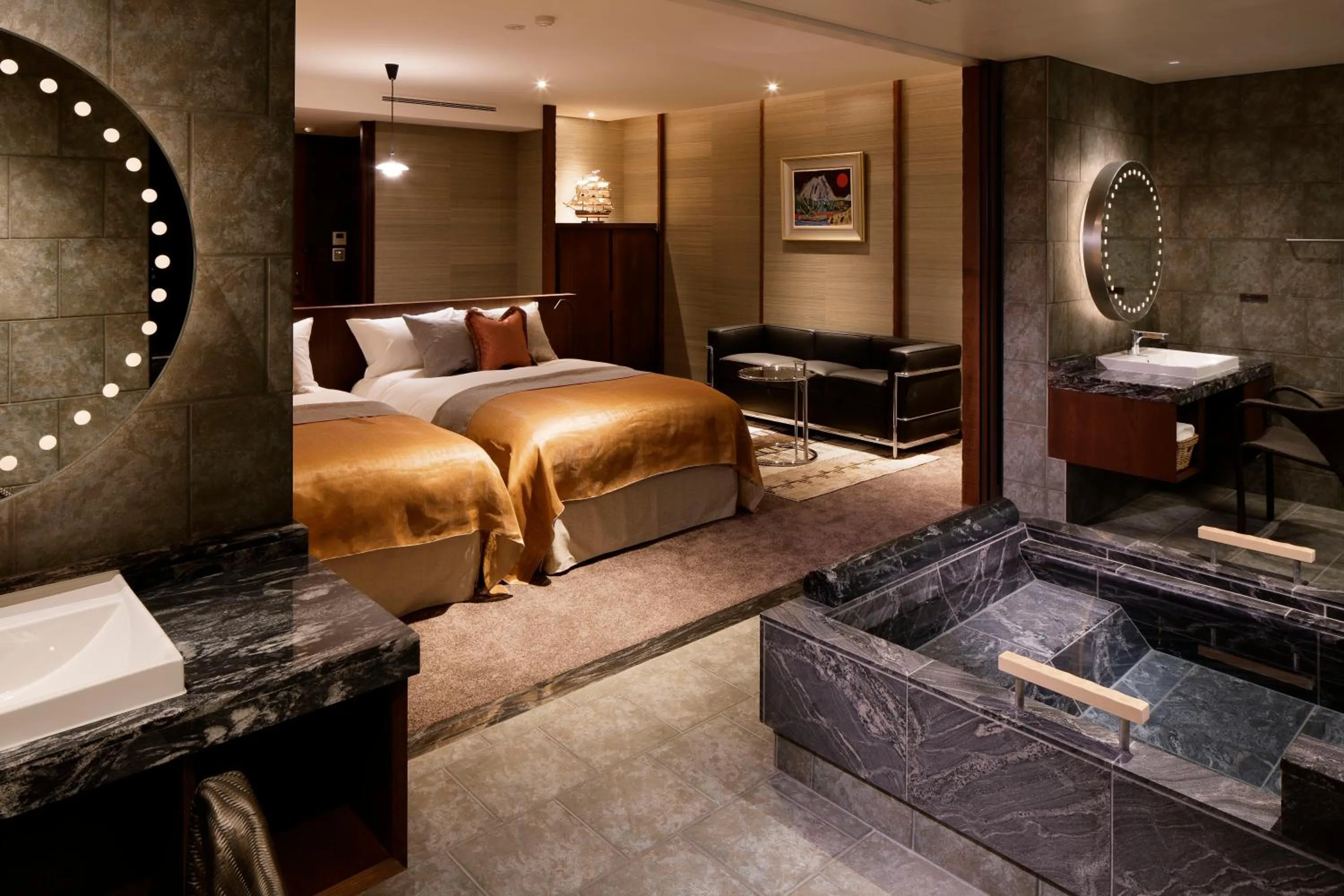 Hot Spring Bath, Bed in THE HIRAMATSU HOTELS & RESORTS ATAMI