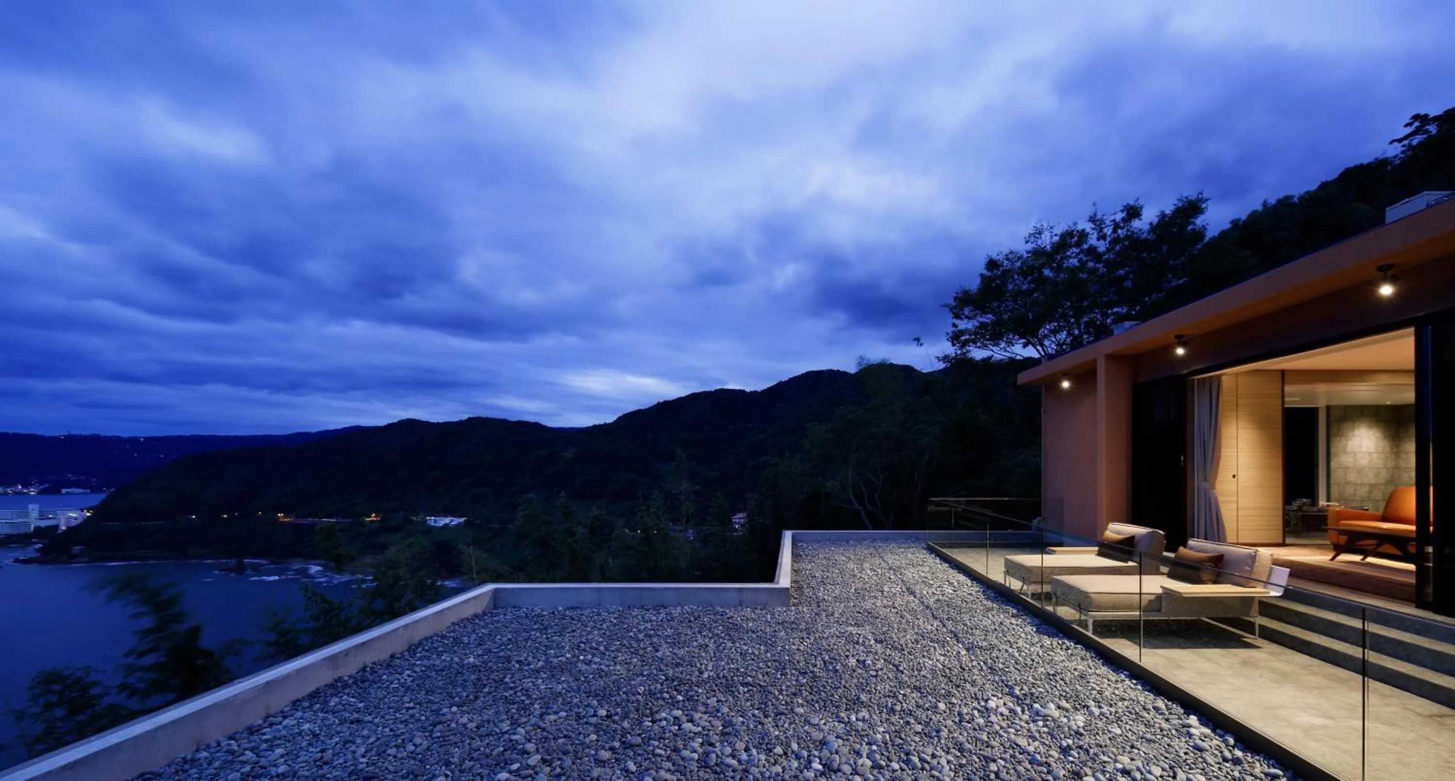 Balcony/Terrace in THE HIRAMATSU HOTELS & RESORTS ATAMI