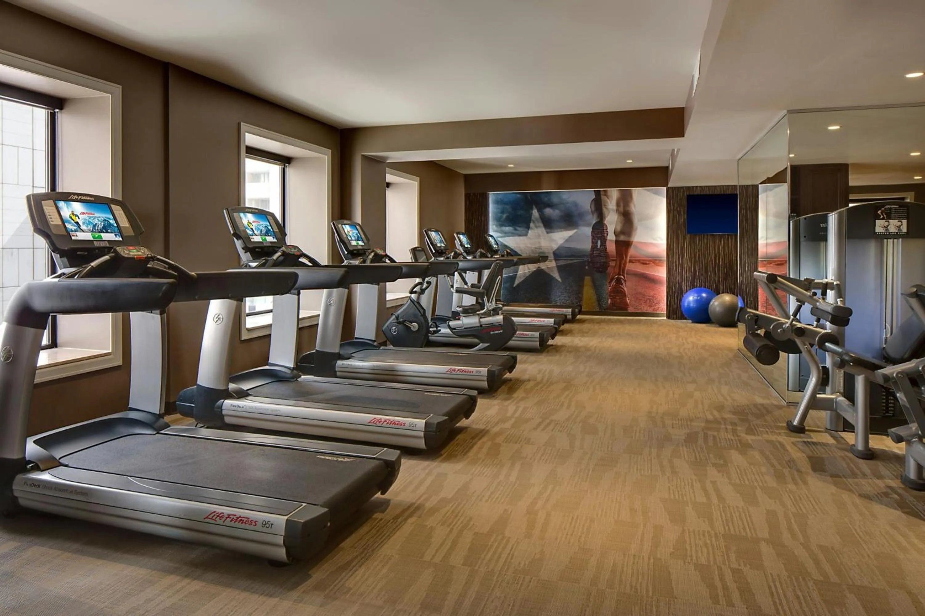 Fitness centre/facilities in The Adolphus, Autograph Collection