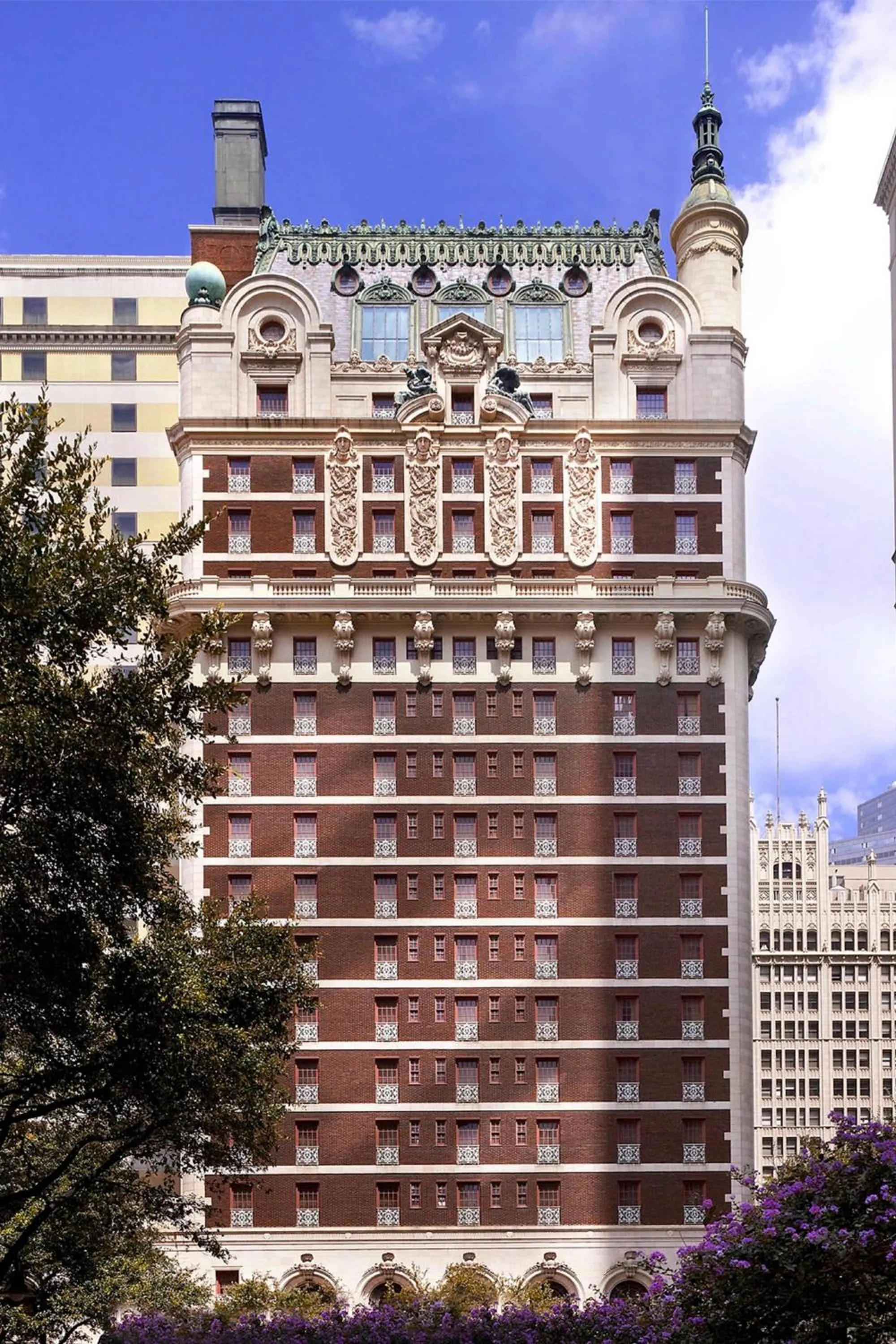 Property building in The Adolphus, Autograph Collection