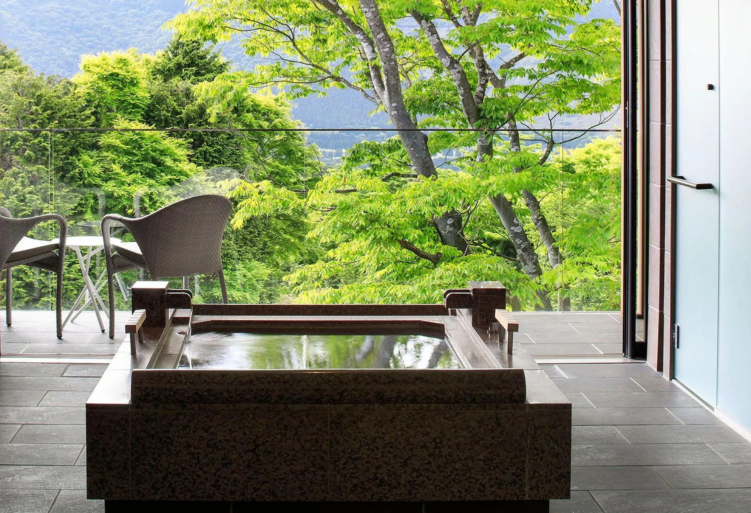 Bathroom in THE HIRAMATSU HOTELS & RESORTS SENGOKUHARA HAKONE
