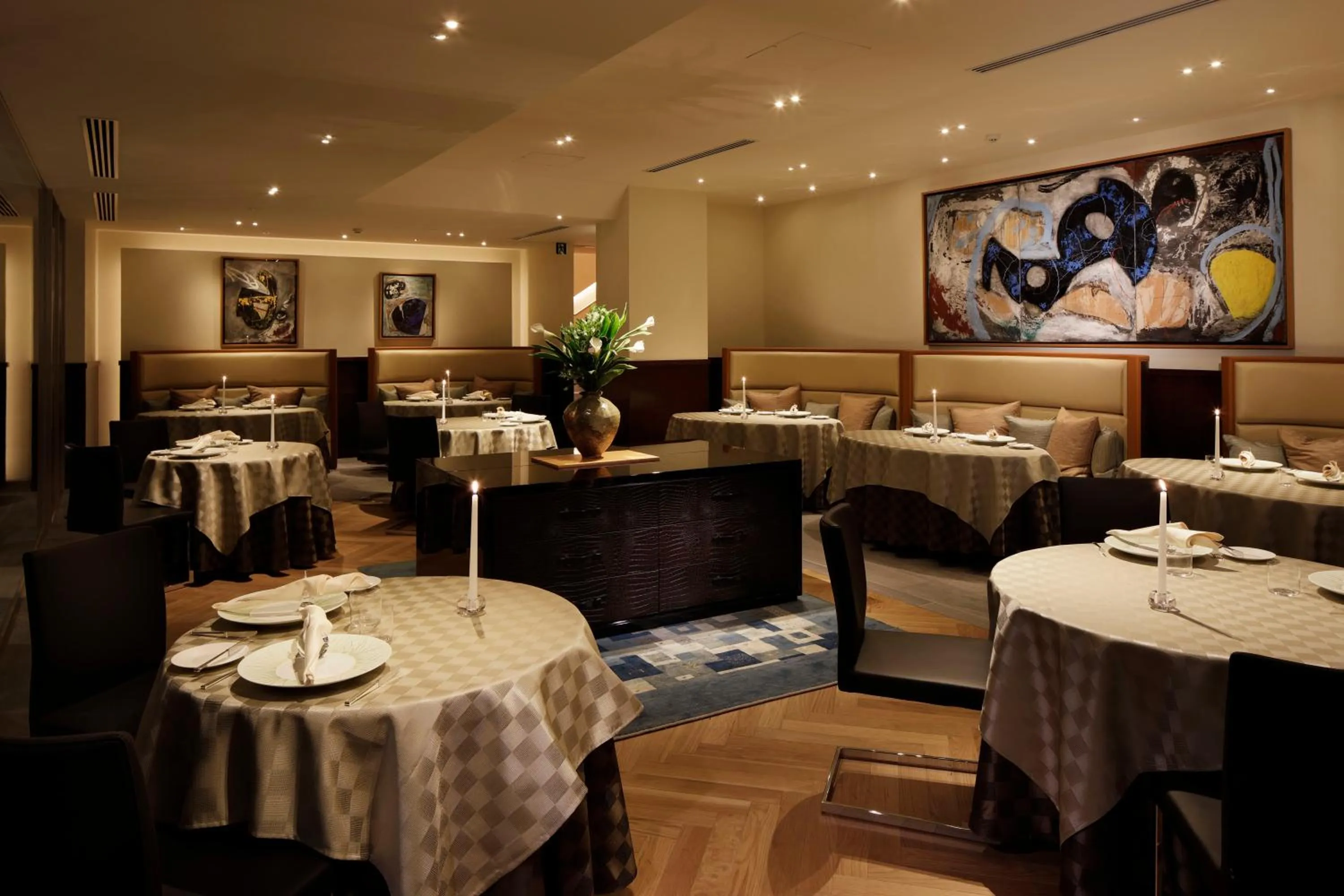 Restaurant/places to eat in THE HIRAMATSU HOTELS & RESORTS SENGOKUHARA HAKONE