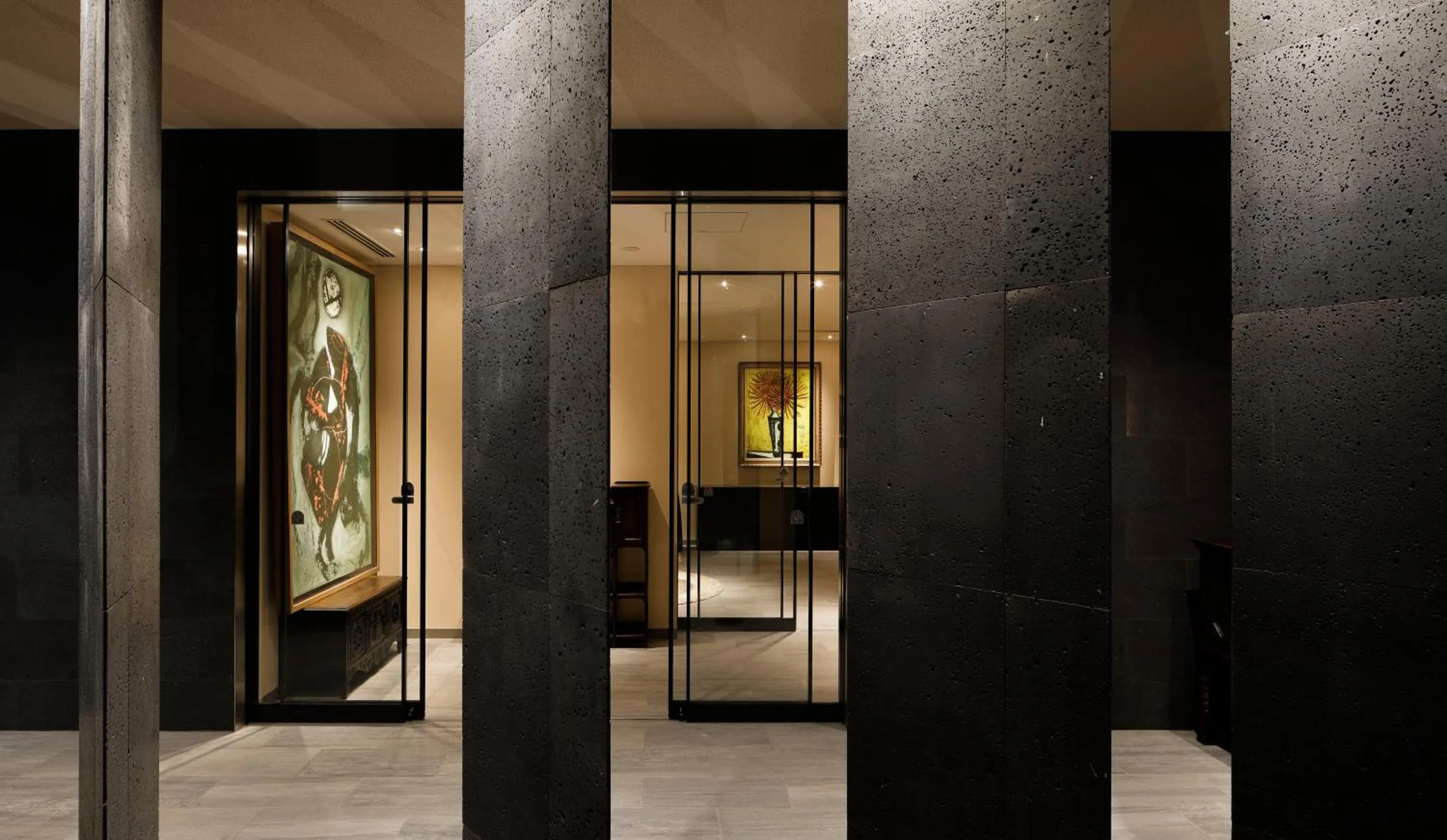 Facade/entrance in THE HIRAMATSU HOTELS & RESORTS SENGOKUHARA HAKONE