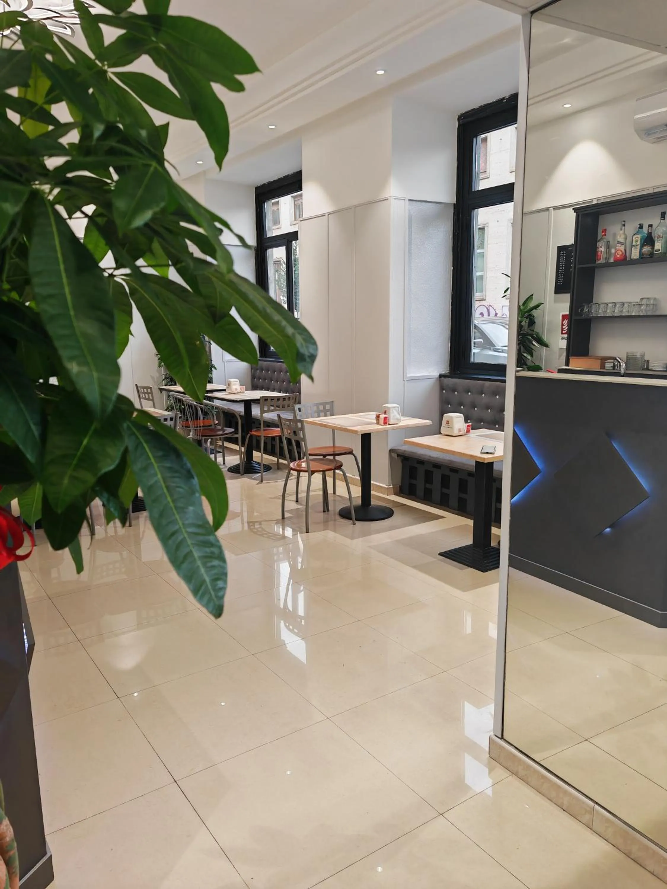 Breakfast in Hotel Romano