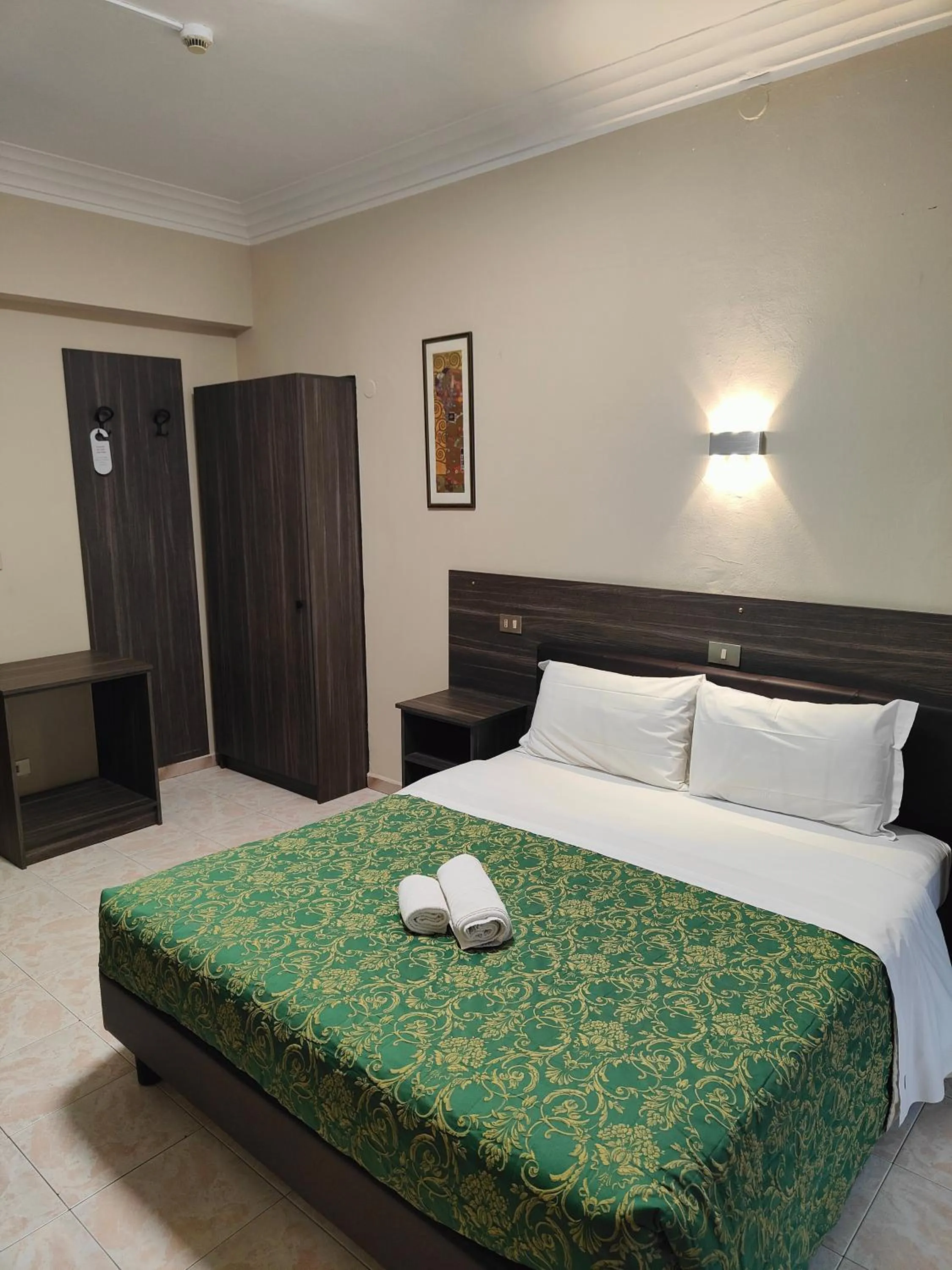 Bedroom, Bed in Hotel Romano