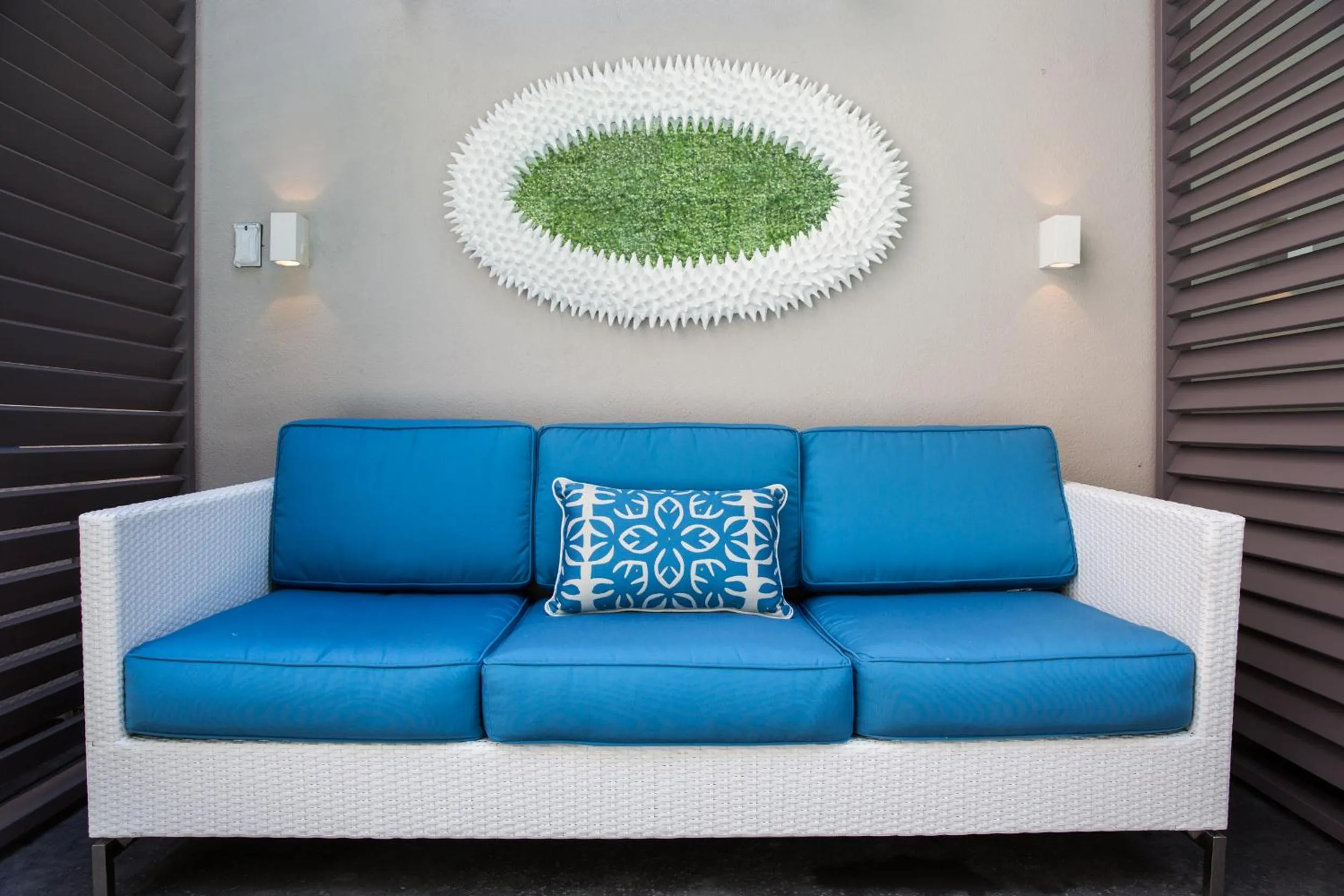 Meals in Mosaic Hotel Beverly Hills