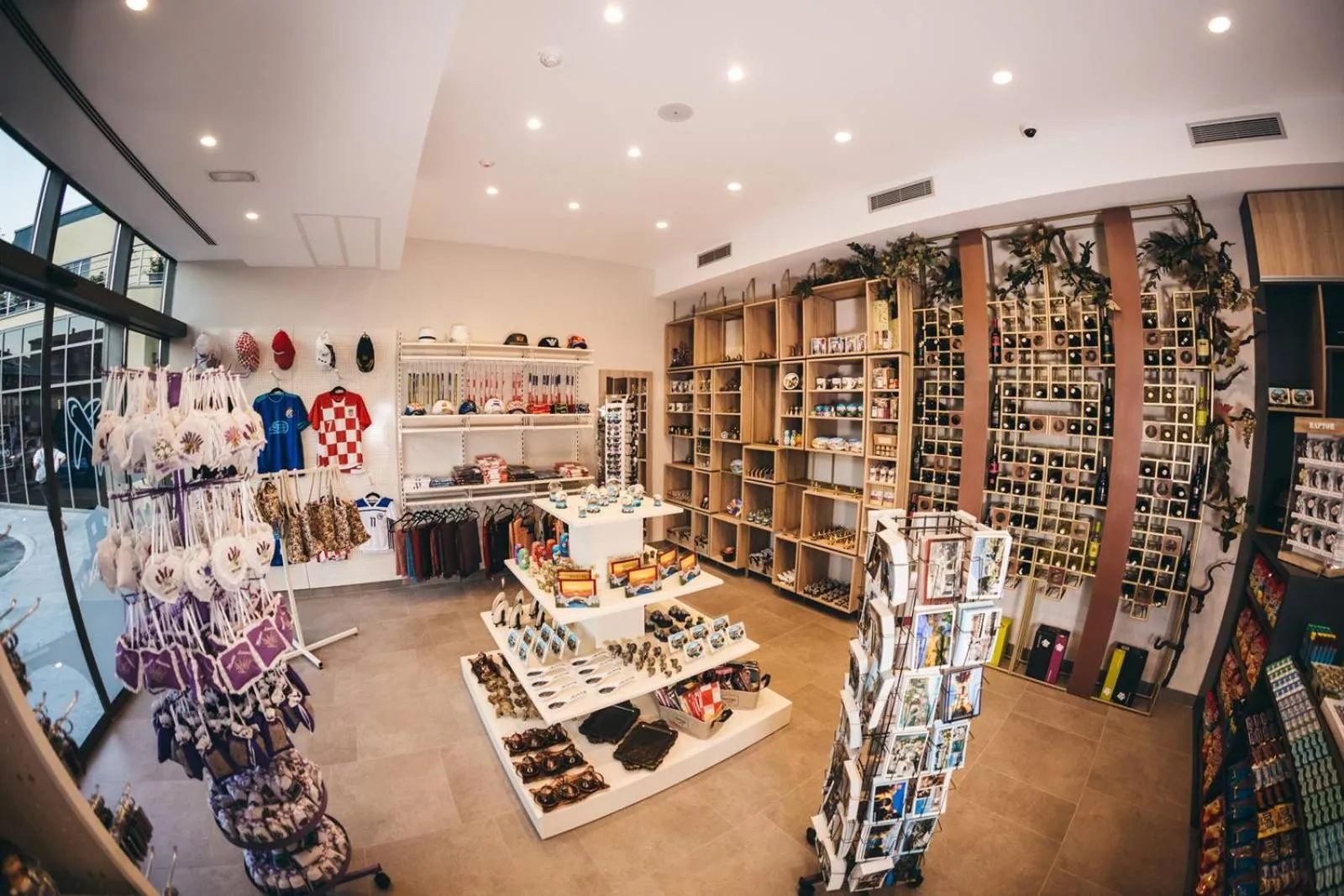 Shopping Area in Hotel Verso