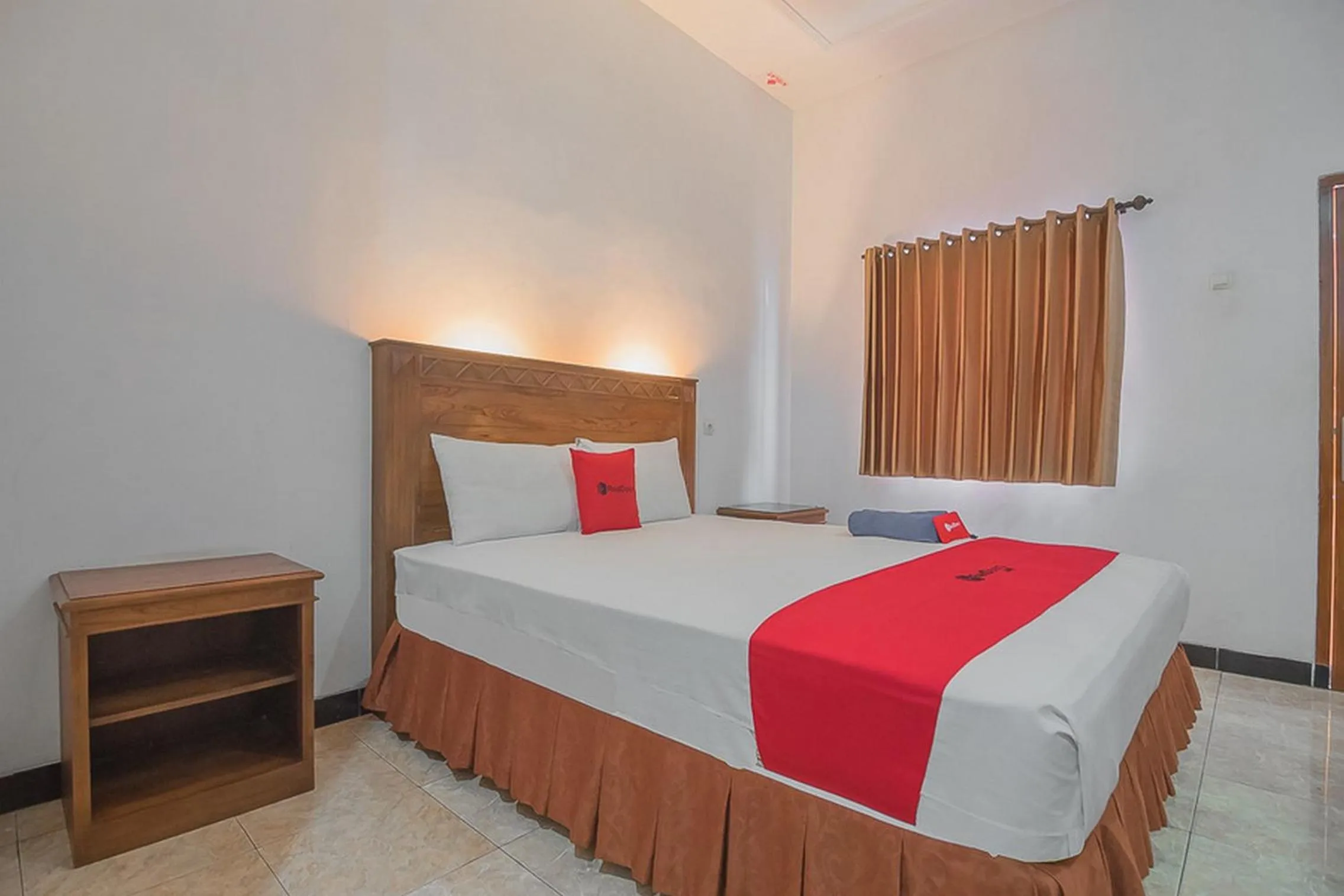 Bedroom, Bed in RedDoorz Plus near RSUD Majalengka