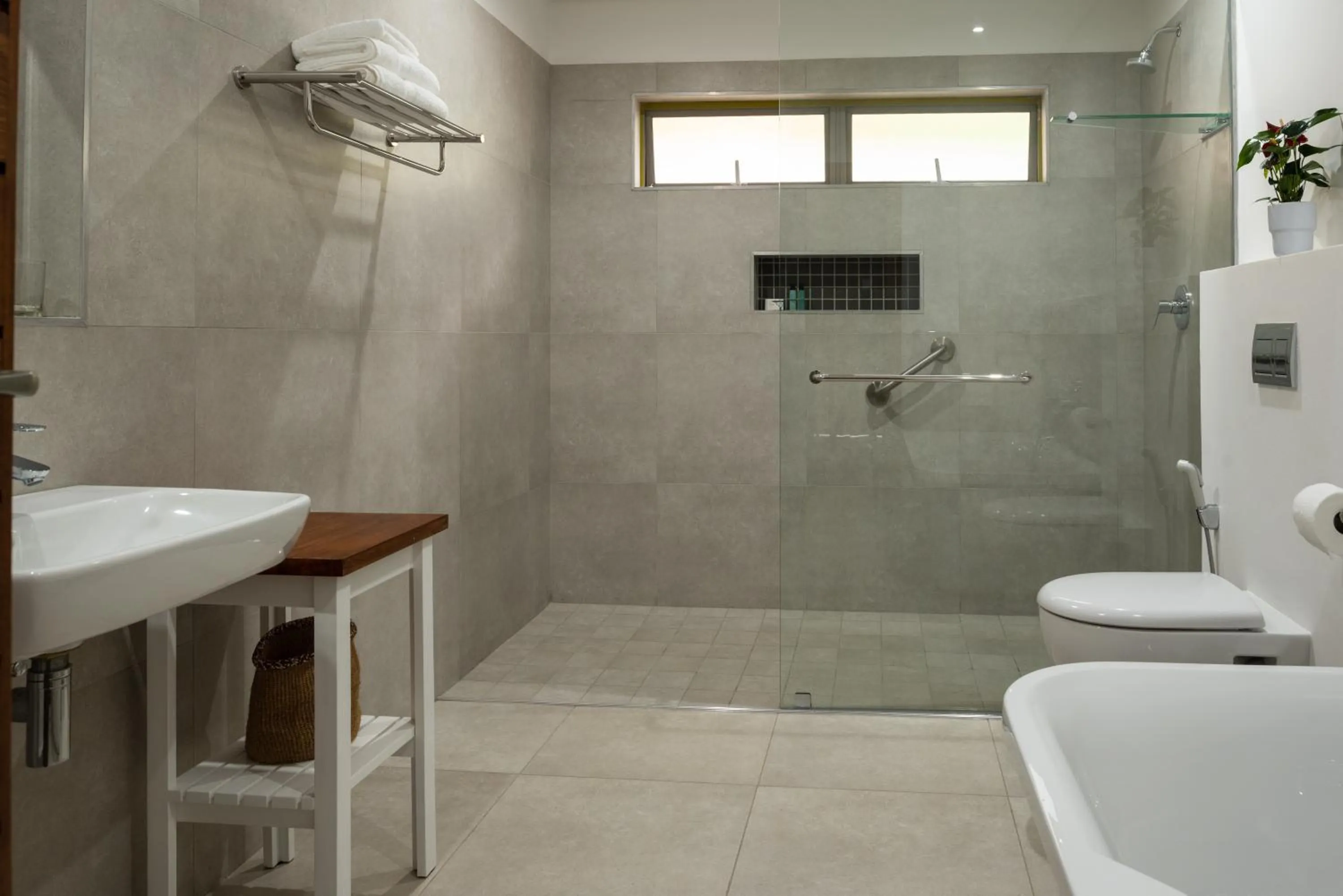 Bathroom in 5 On Lindsay