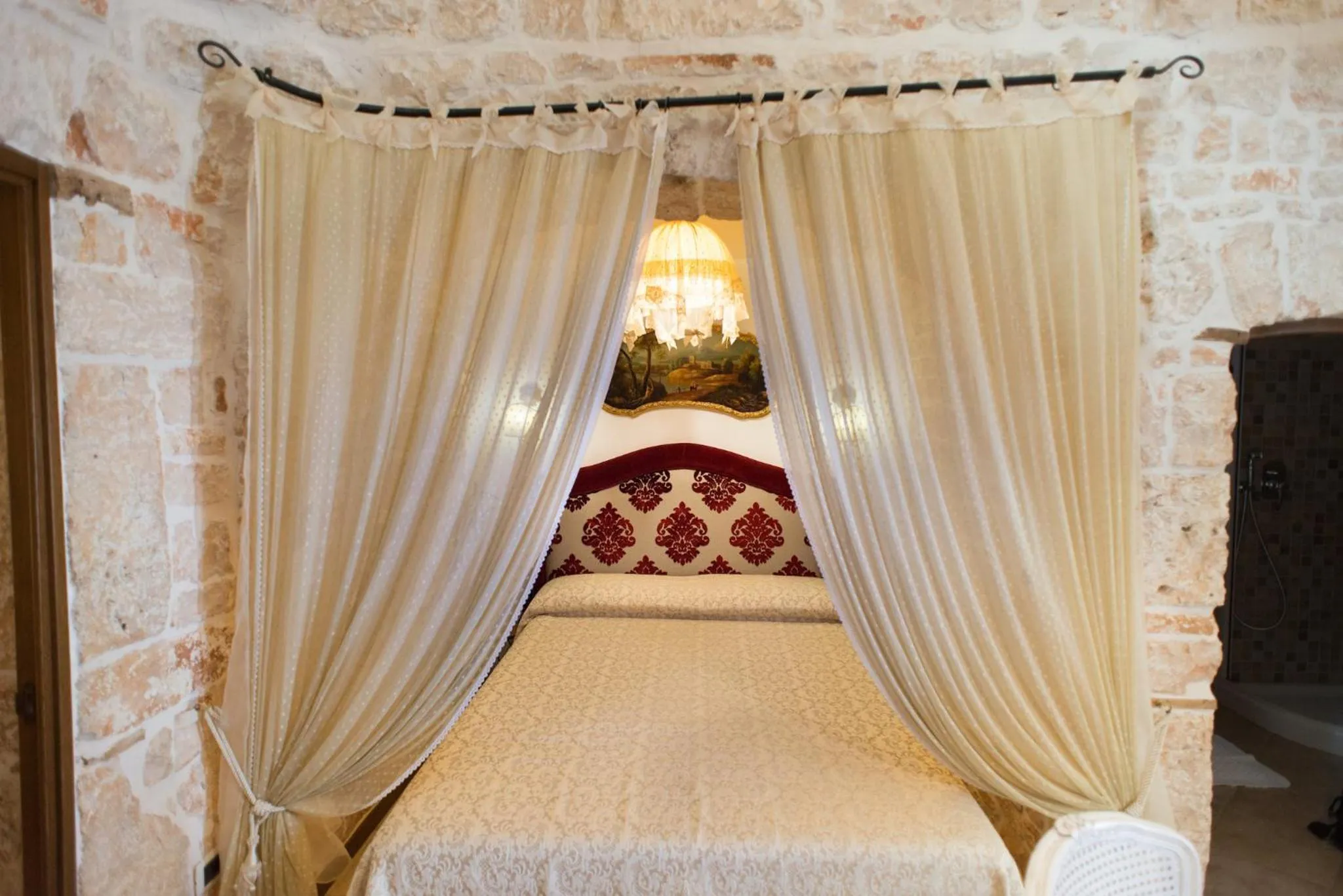 Bed in Romantic Trulli