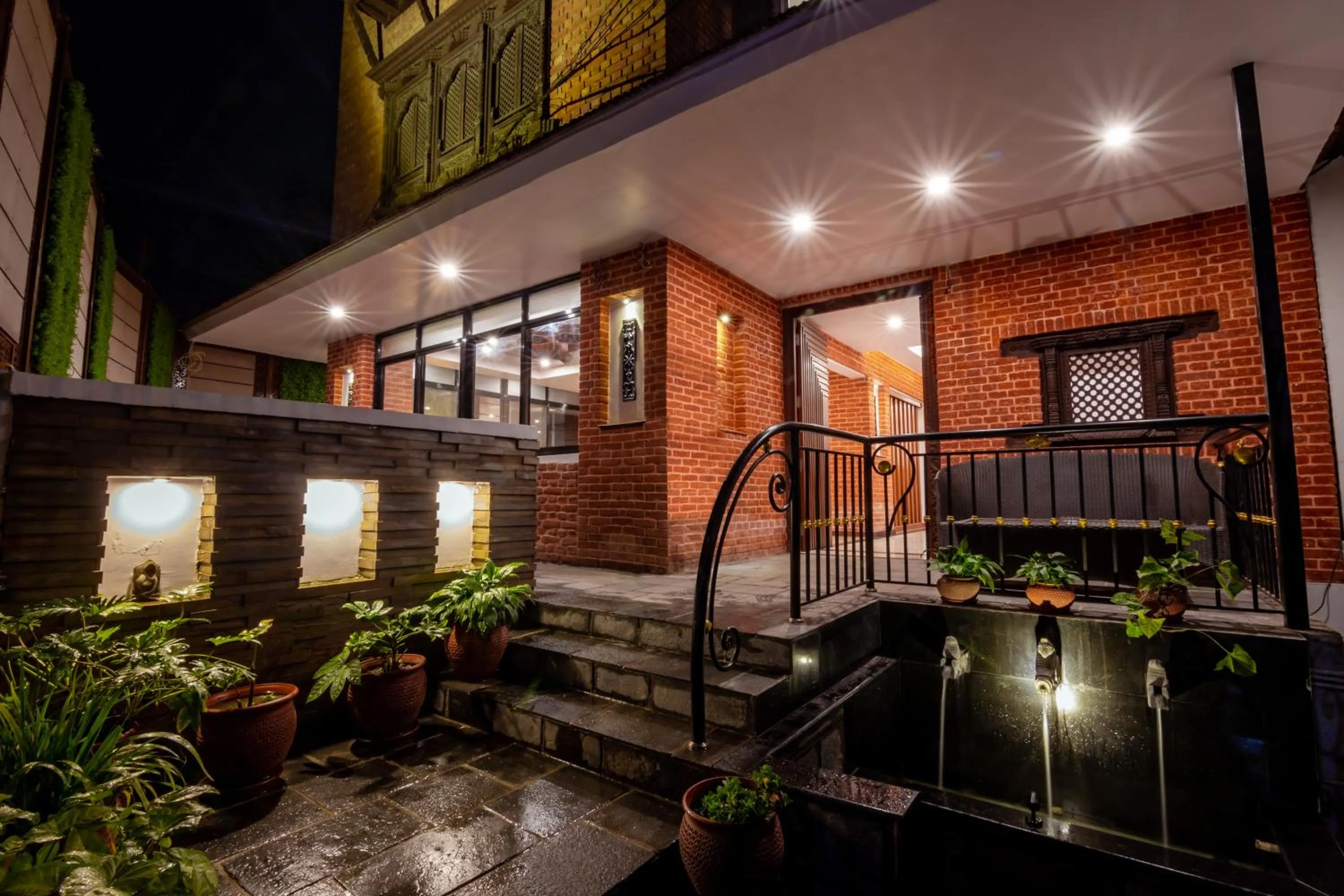 Facade/entrance in Sunshine Boutique Hotel