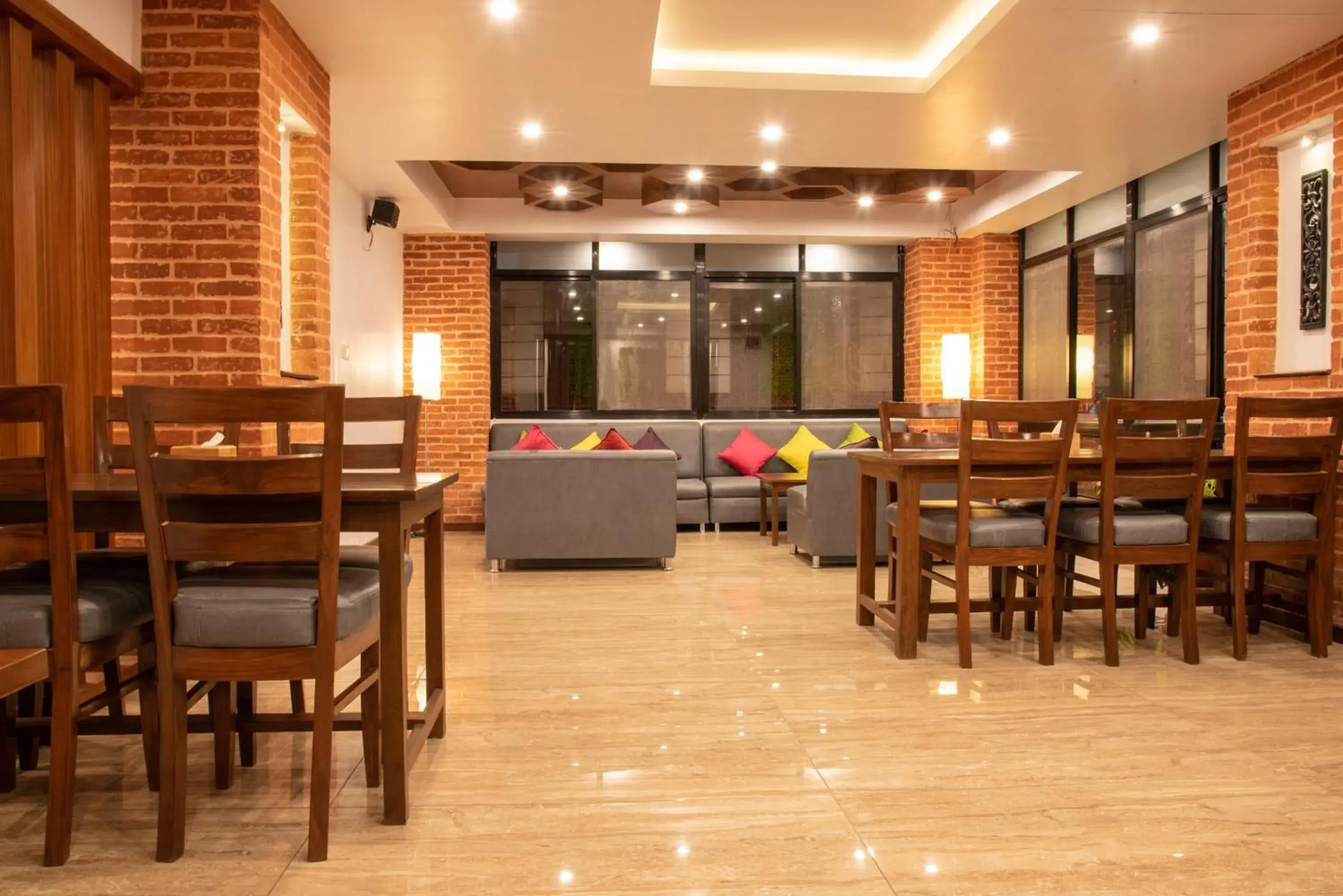 Restaurant/places to eat in Sunshine Boutique Hotel Restaurant/places to eat in Sunshine Boutique Hotel