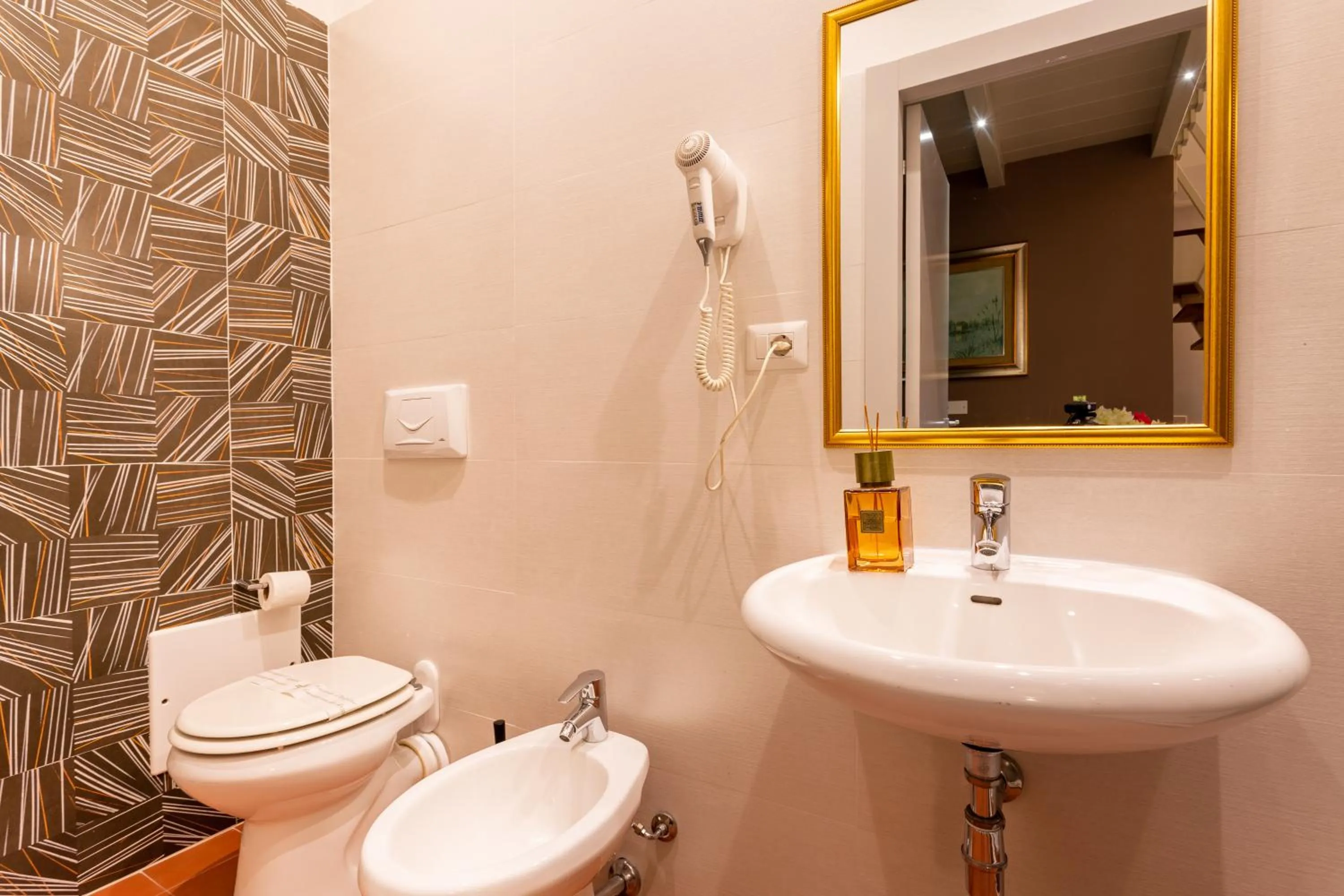 Toilet in Marlin Rooms