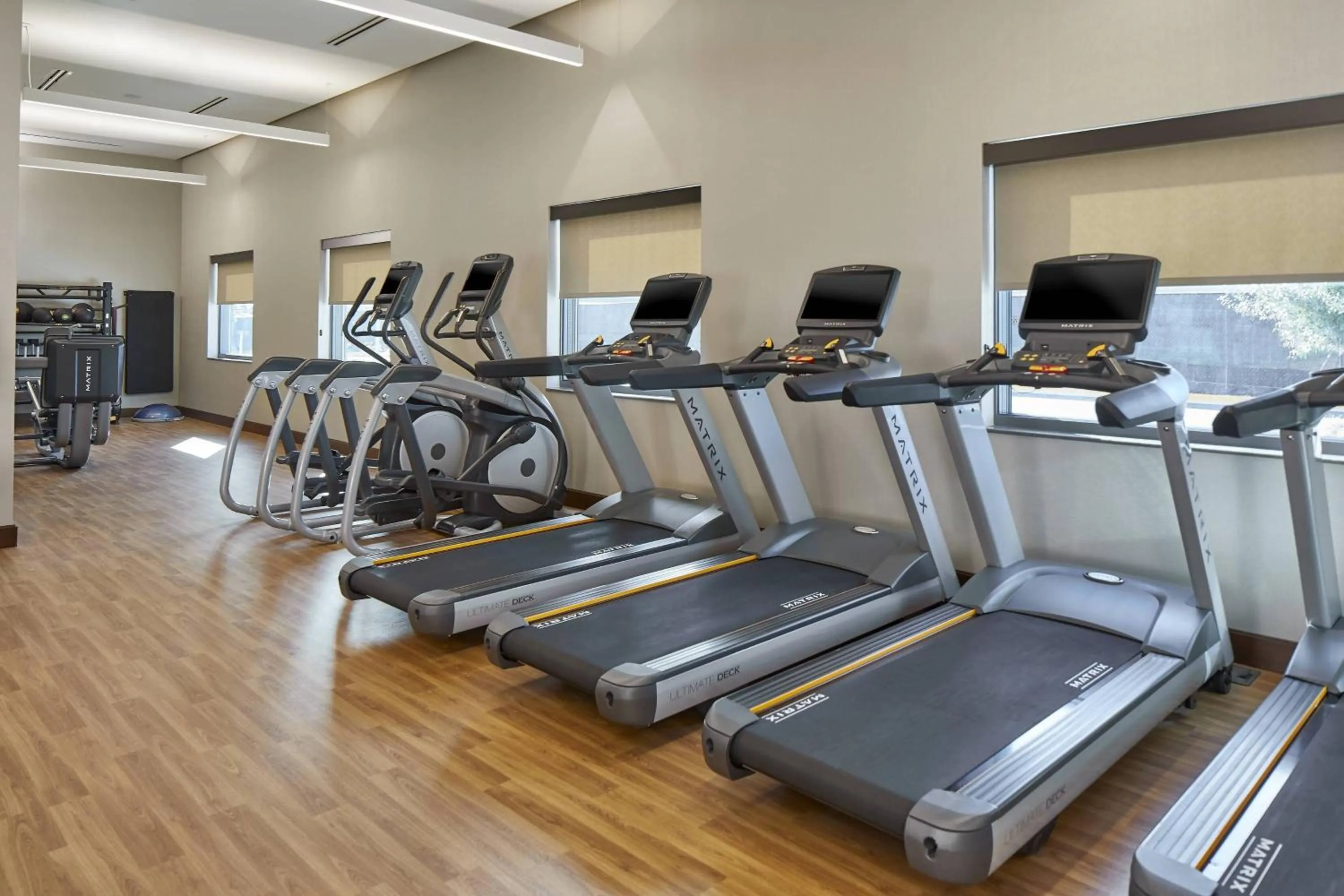 Fitness centre/facilities in AC Hotel by Marriott Atlanta Airport Gateway