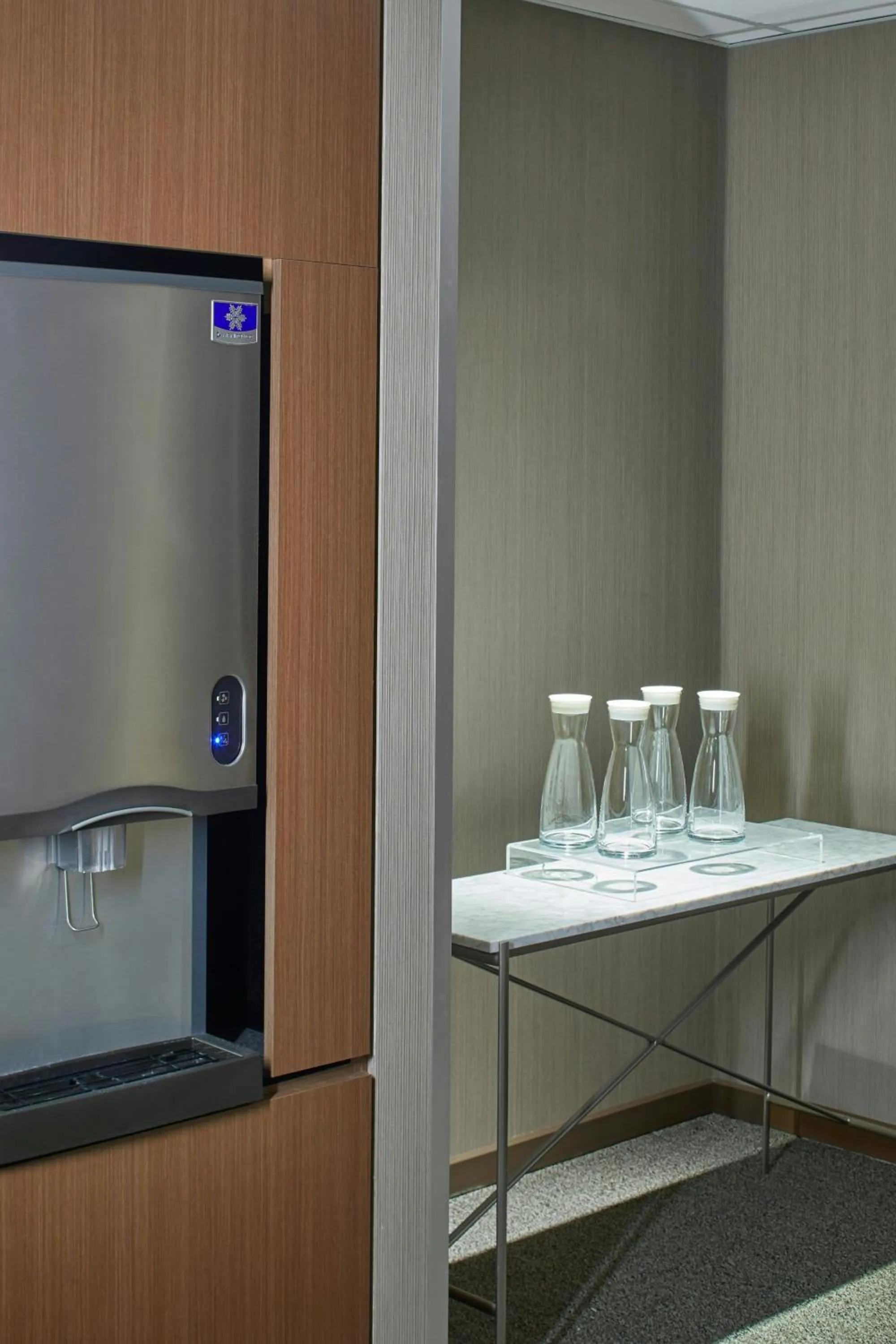 Meeting/conference room in AC Hotel by Marriott Atlanta Airport Gateway