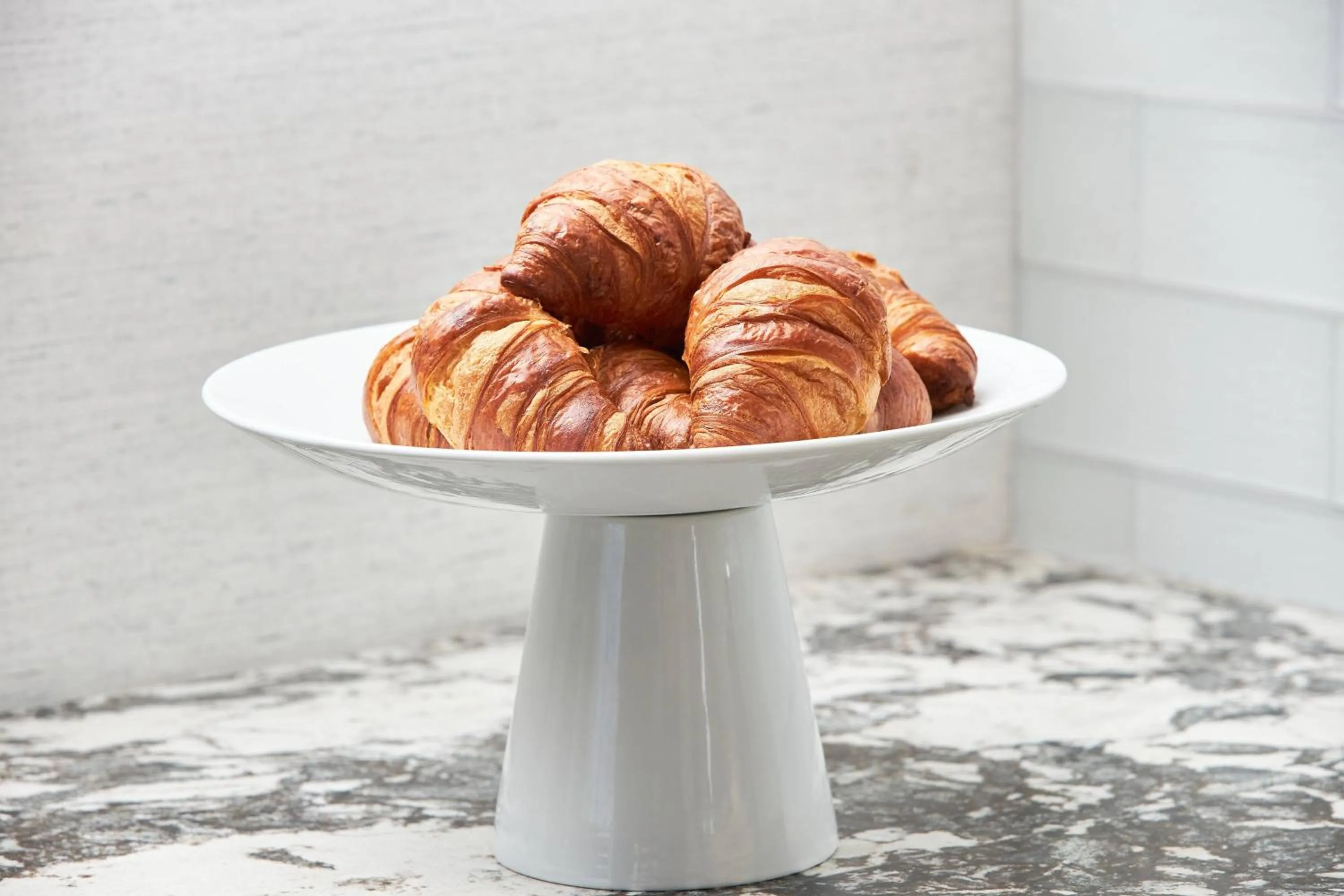 Kitchen or kitchenette in AC Hotel by Marriott Bridgewater