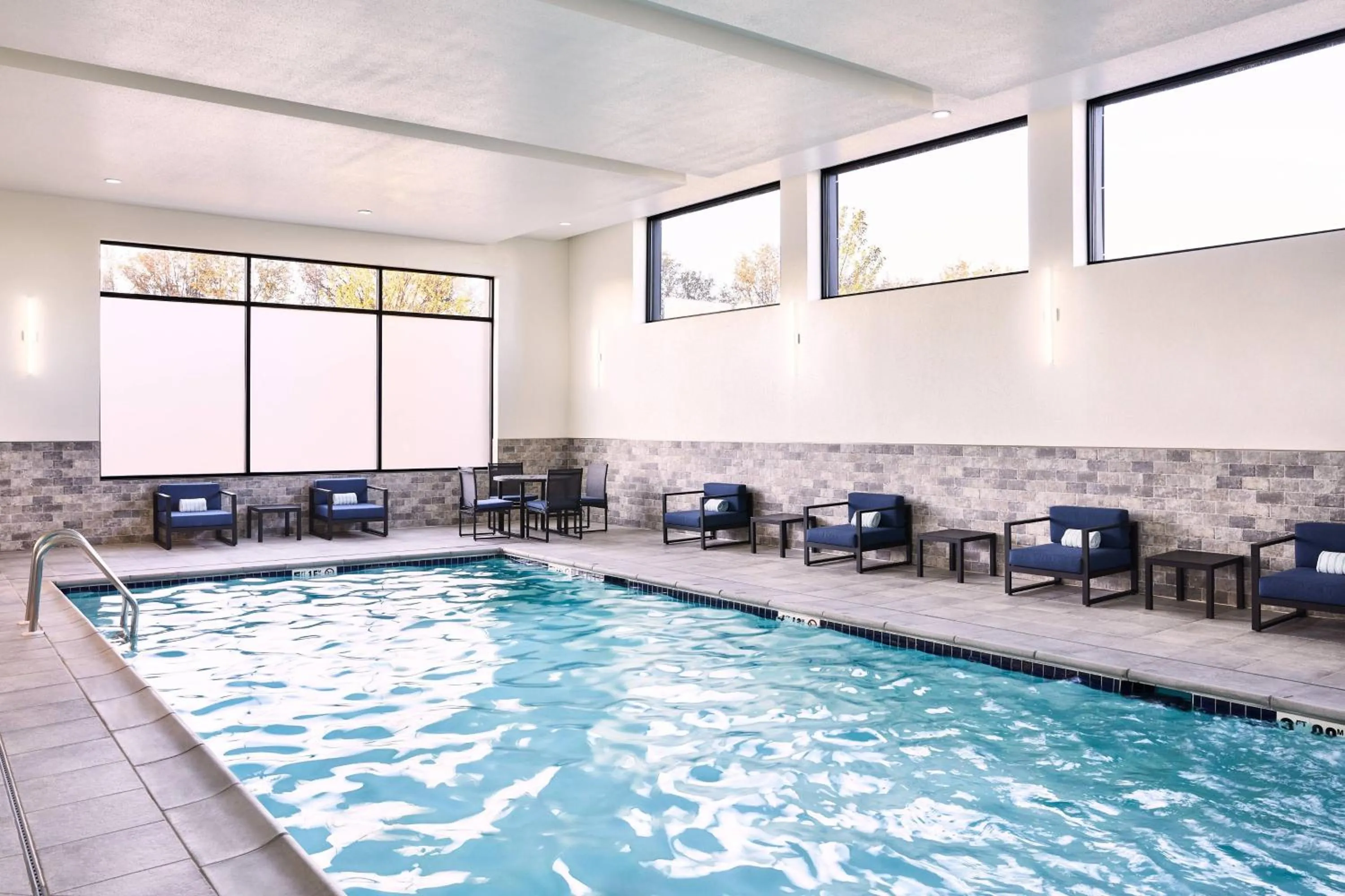 Swimming pool in AC Hotel by Marriott Bridgewater