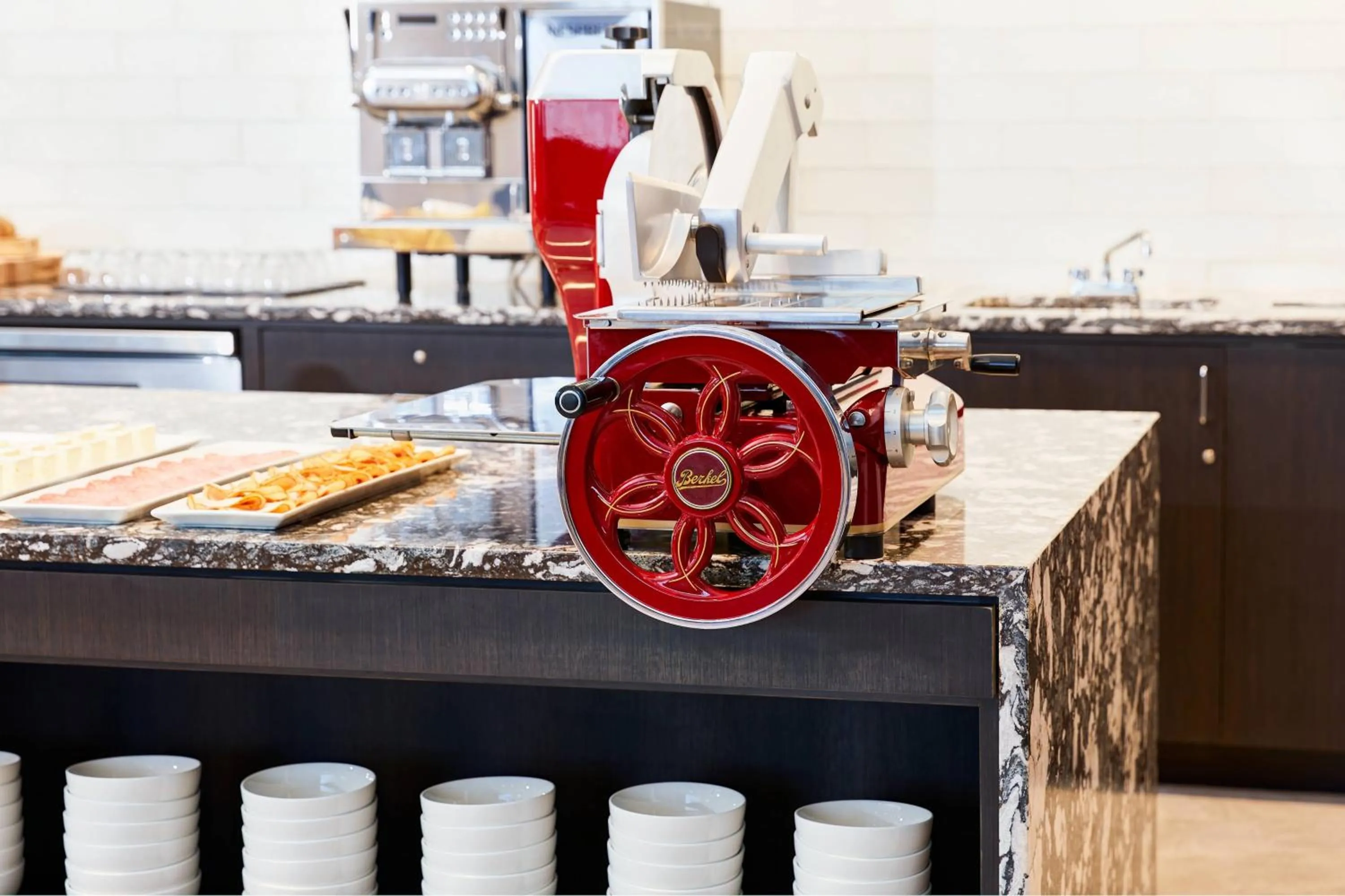 Restaurant/places to eat in AC Hotel by Marriott Bridgewater