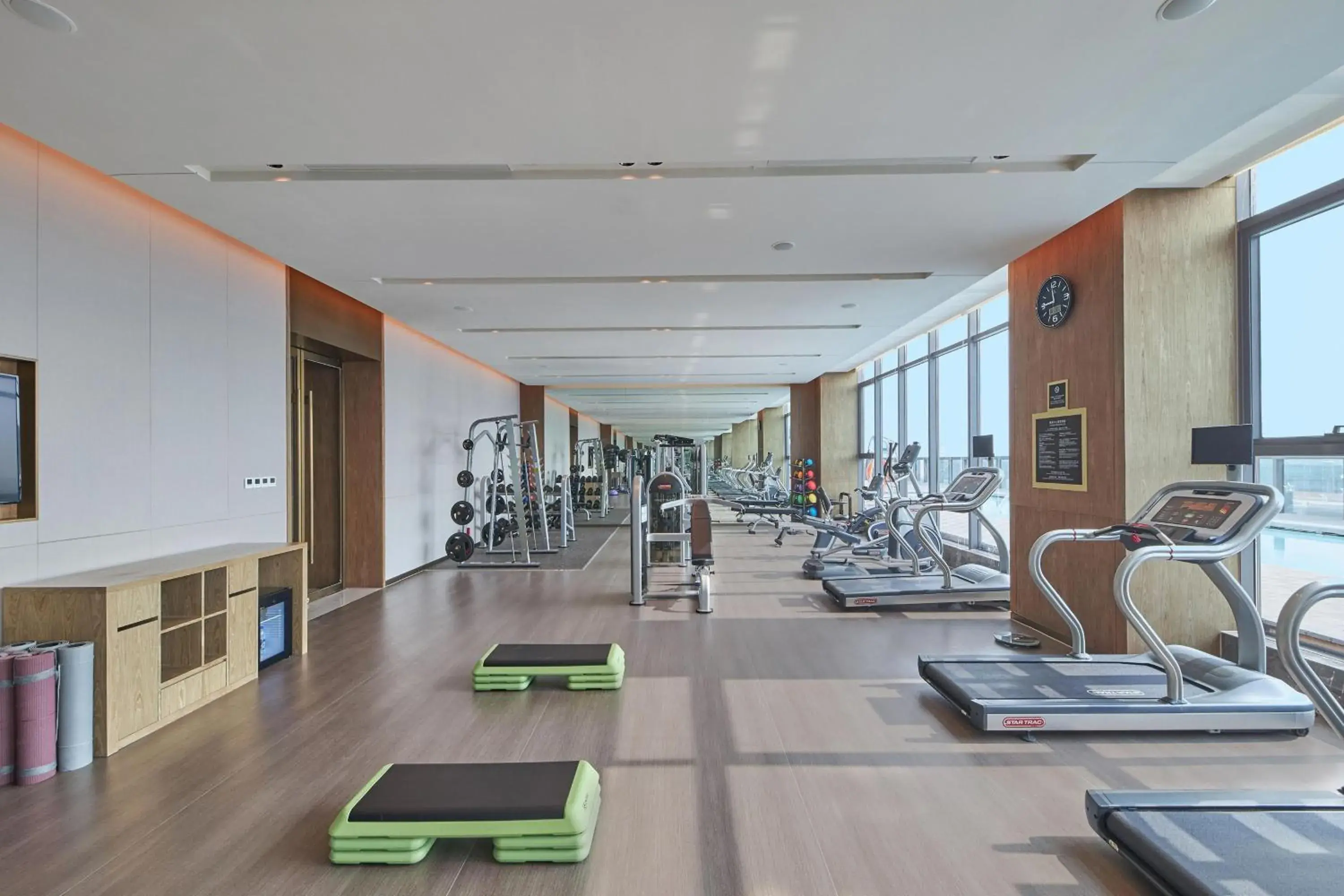 Fitness centre/facilities in Four Points by Sheraton Jiaxing Fitness centre/facilities in Four Points by Sheraton Jiaxing