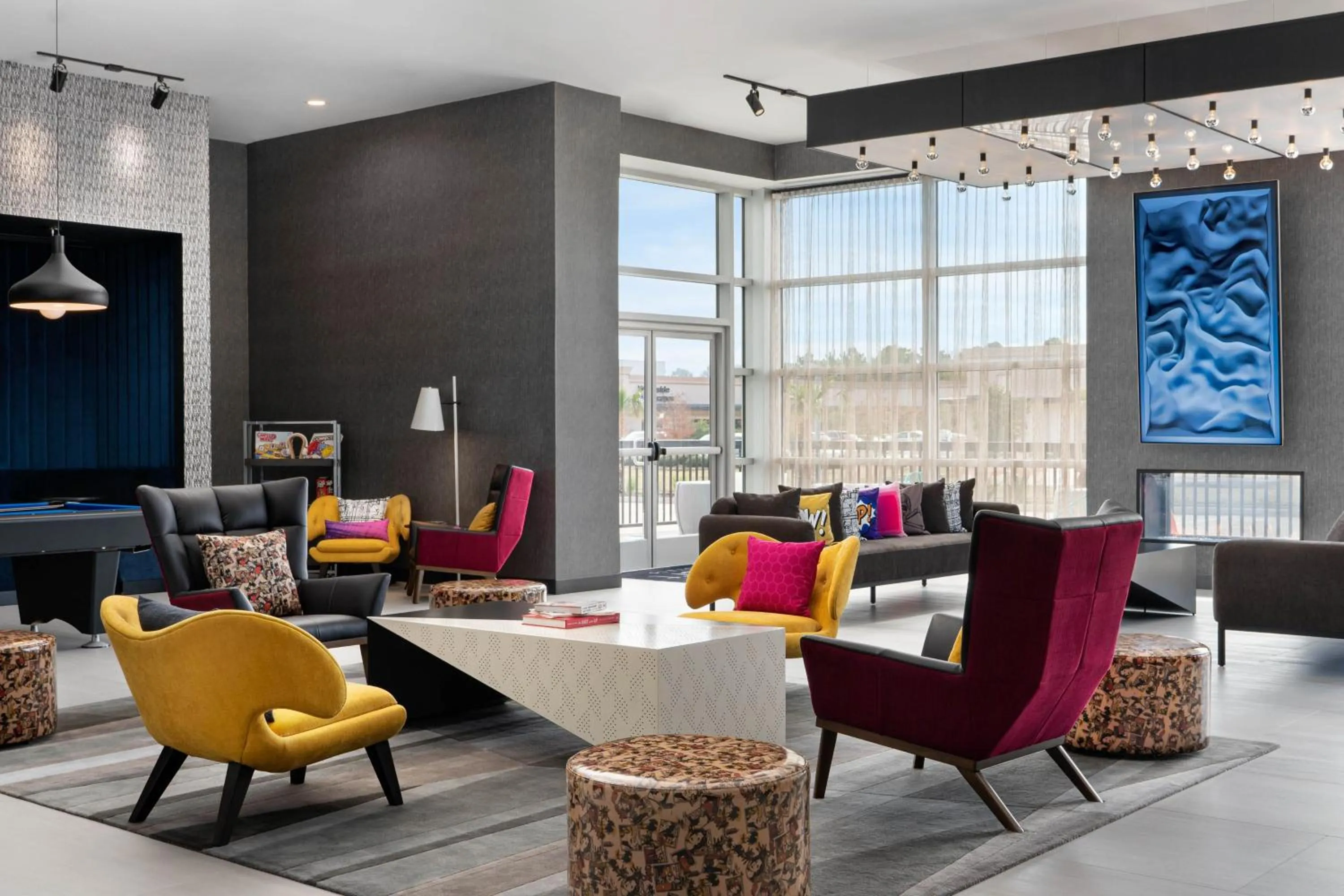 Lobby or reception in Aloft Katy Mills