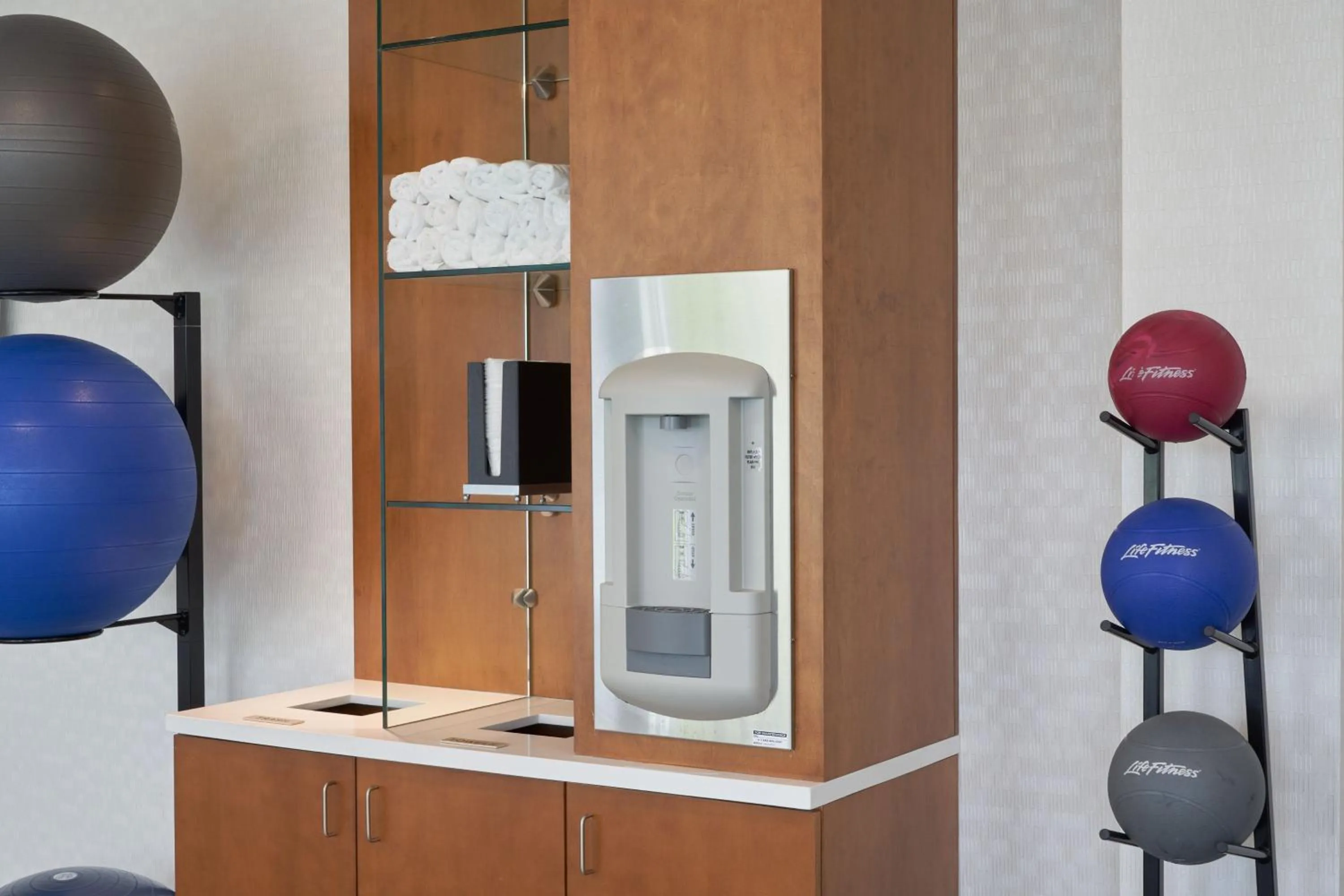 Fitness centre/facilities in SpringHill Suites by Marriott Fort Myers Estero