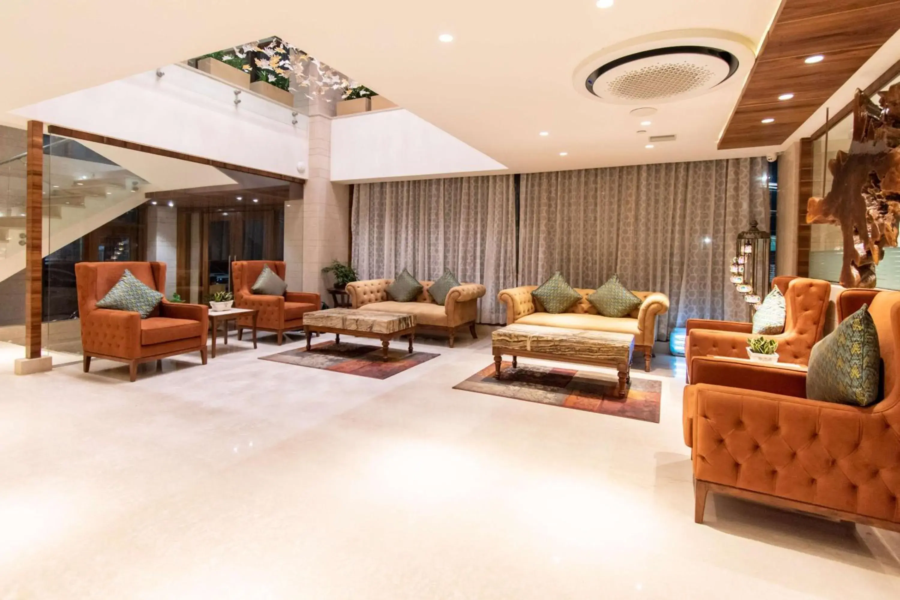 Lobby or reception in Best Western La Vista Pathankot Lobby or reception in Best Western La Vista Pathankot