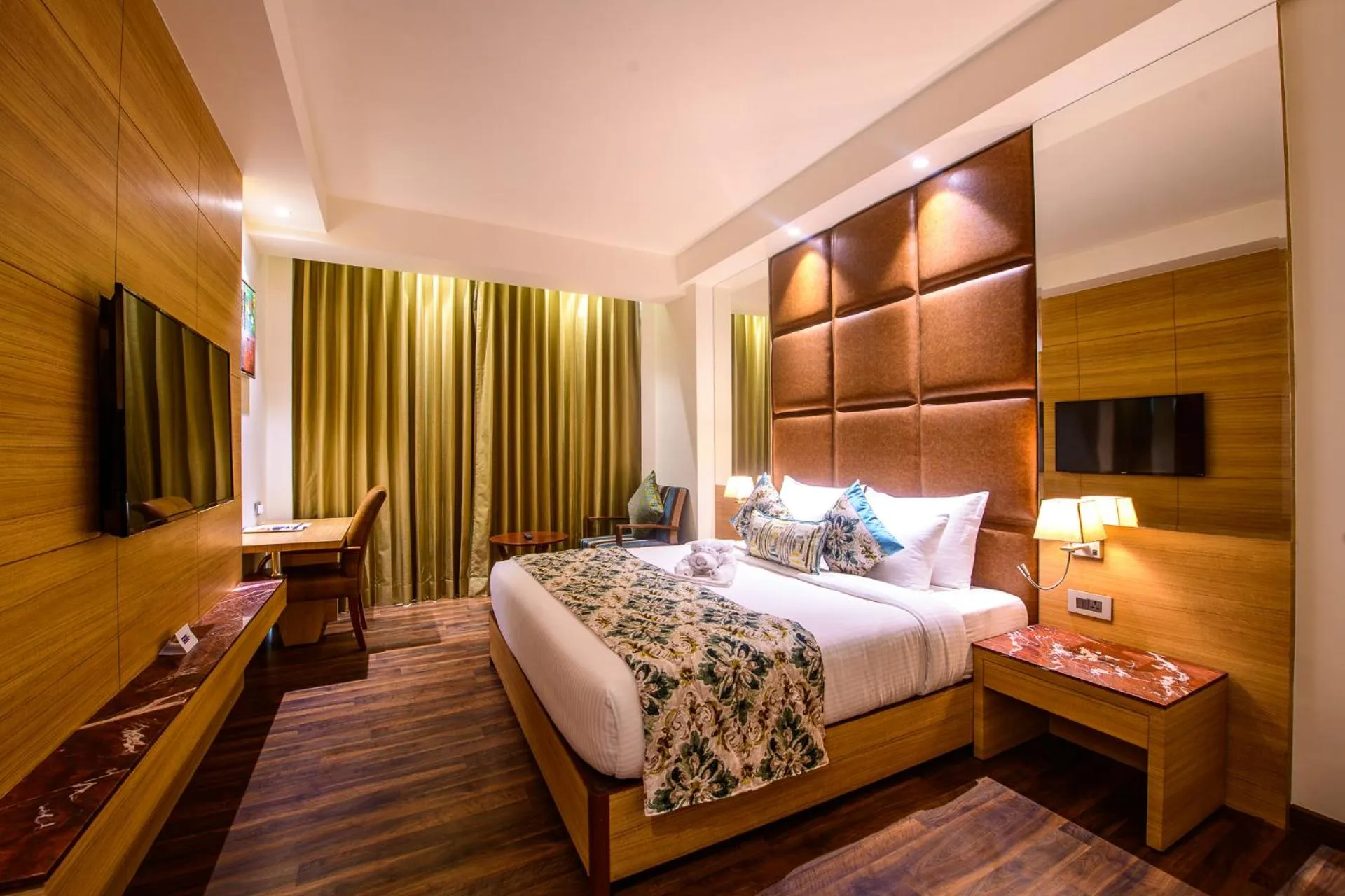 Bed in Best Western La Vista Pathankot