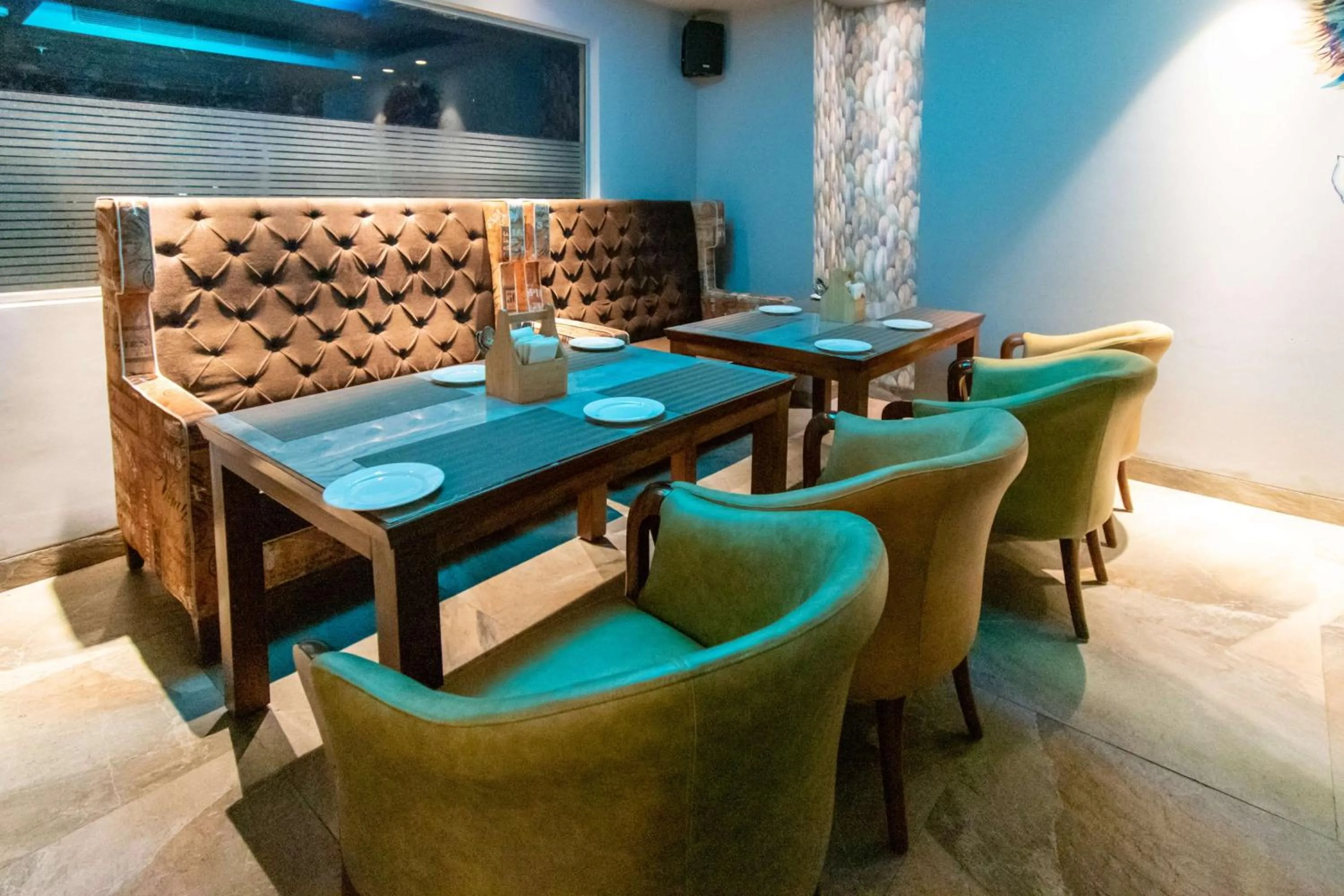 Lounge or bar in Best Western La Vista Pathankot