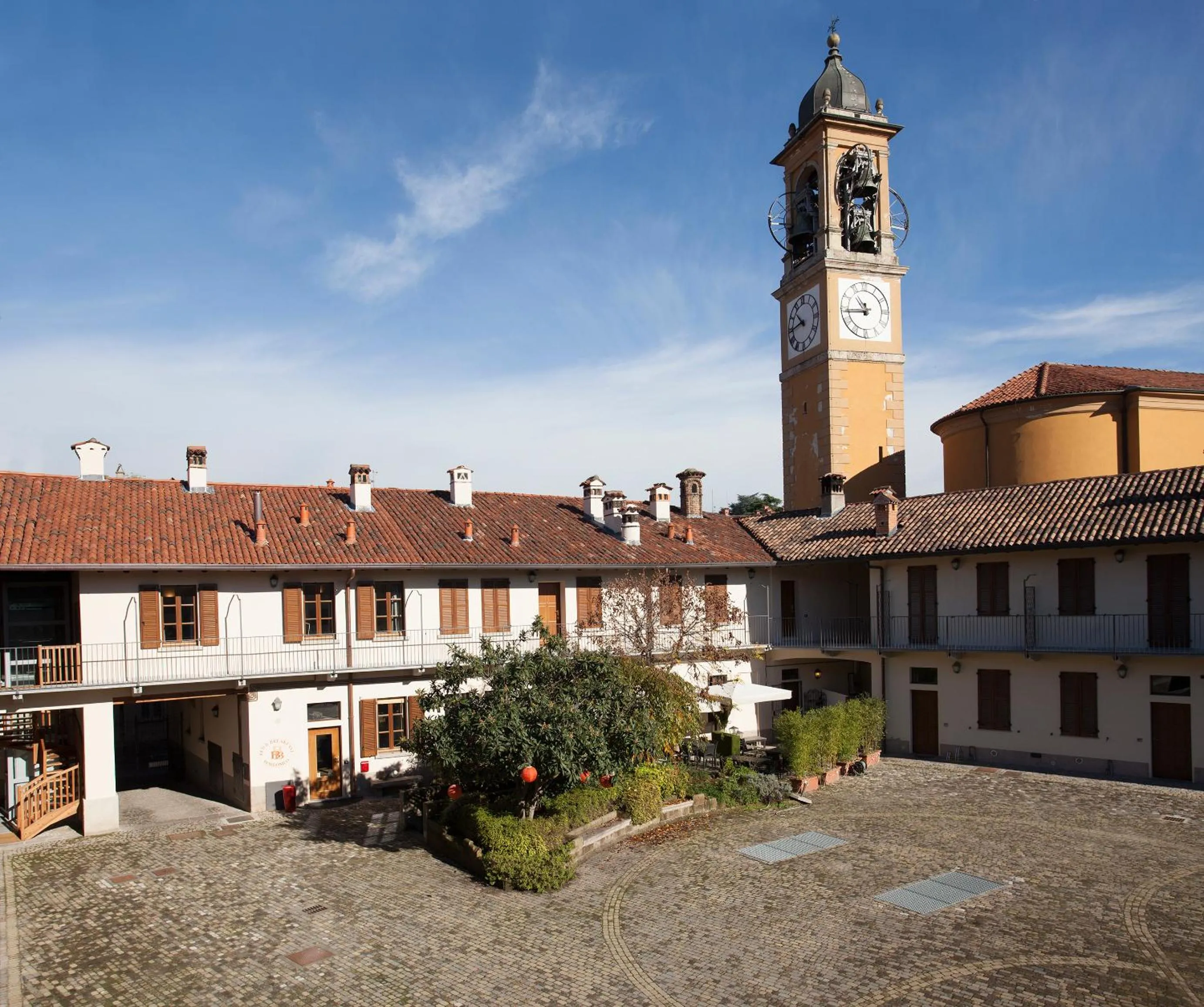 Facade/entrance in Borromeo Rooms Bed & Living