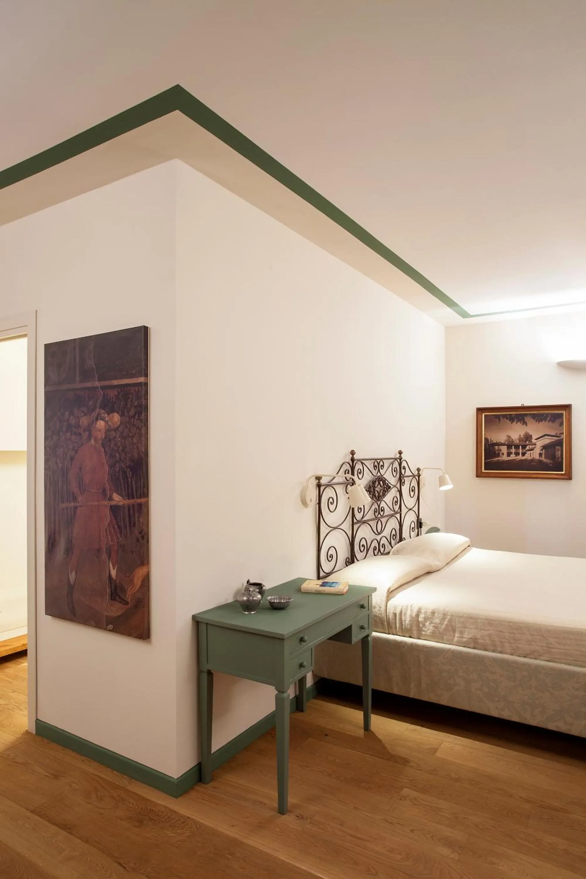 Photo of the whole room, Bed in Borromeo Rooms Bed & Living