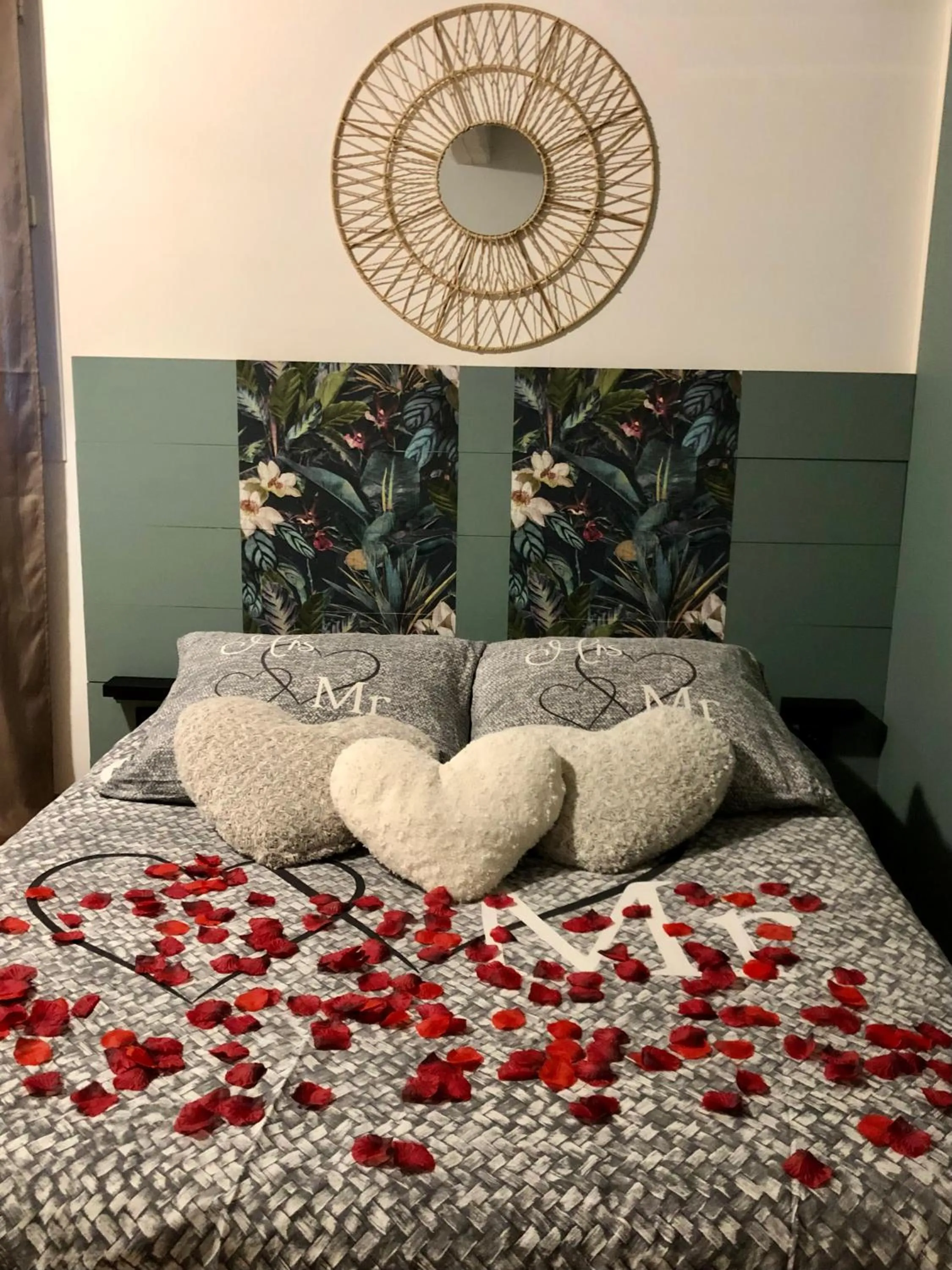 Bed in Une Pause Douceur - Suite Orchidée