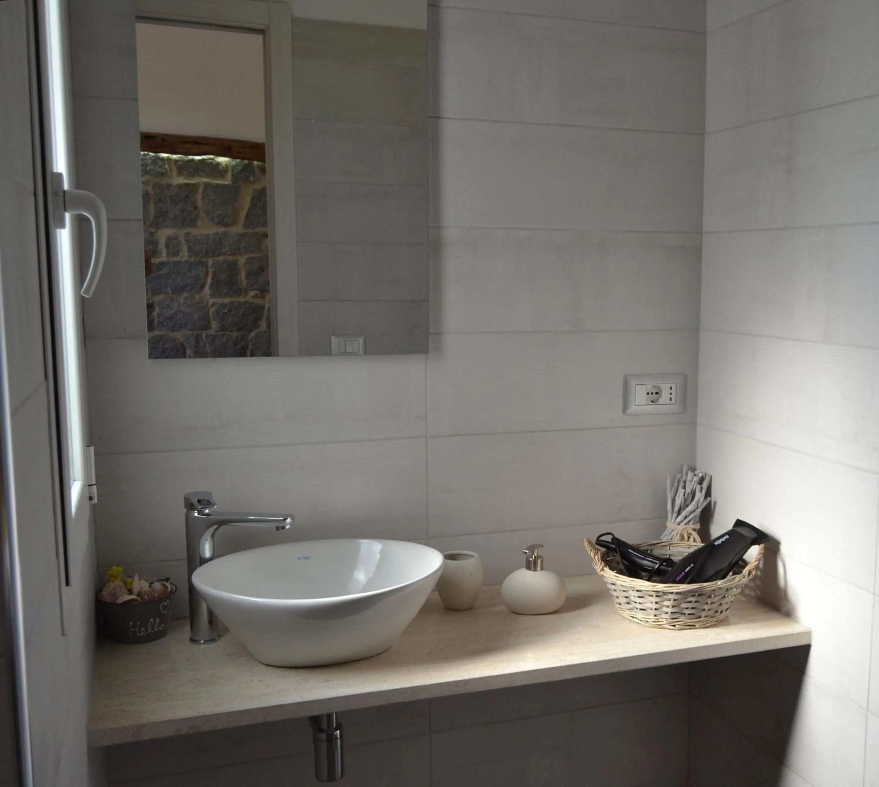 Bathroom in Borgo Marinaro La Medusa Arbatax - camera matrimoniale con bagno privato-