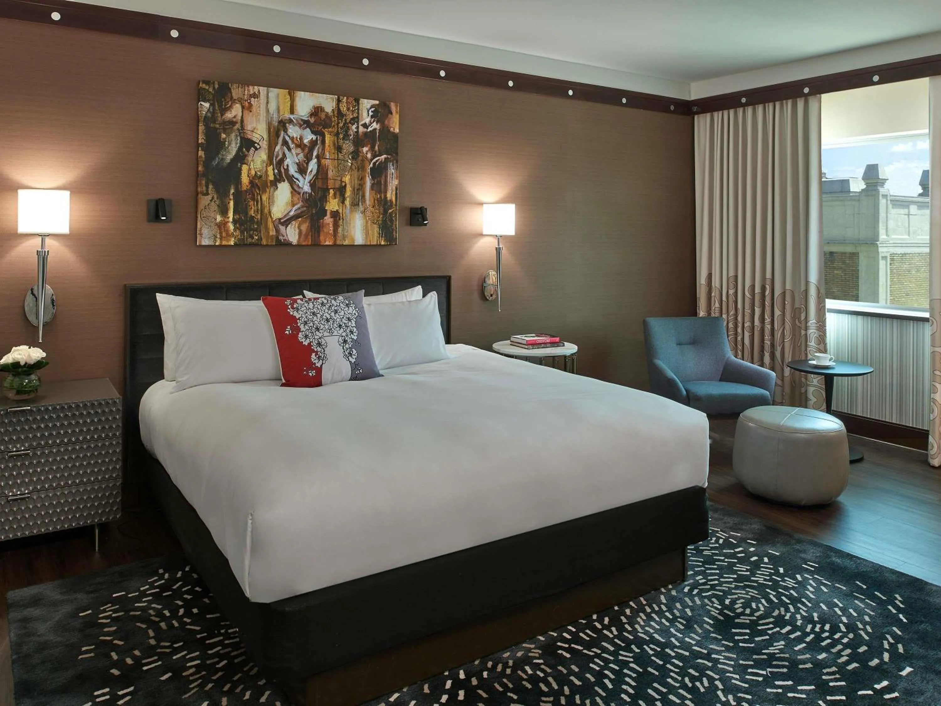 Bedroom, Bed in Sofitel Philadelphia at Rittenhouse Square