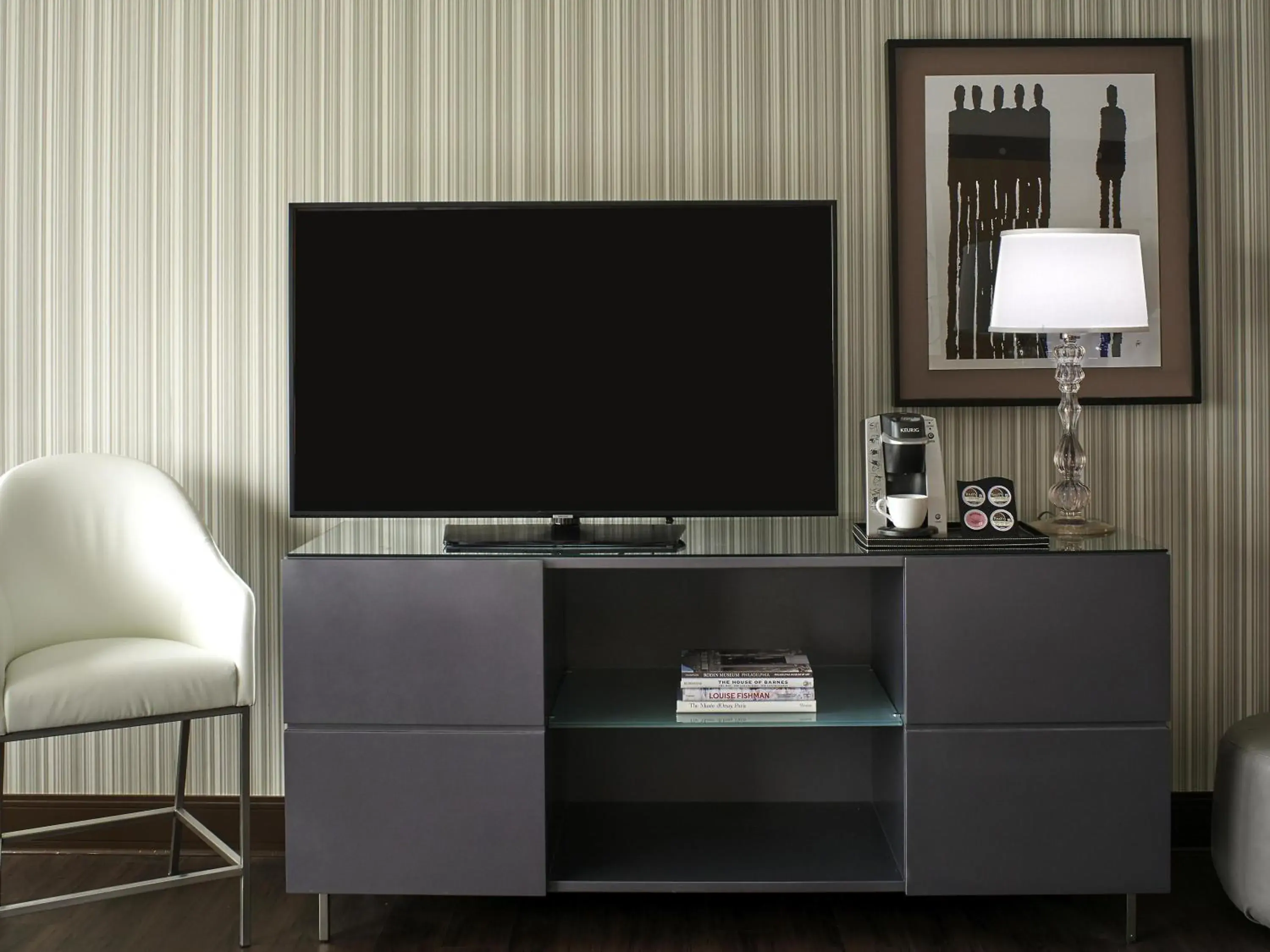 Bedroom in Sofitel Philadelphia at Rittenhouse Square Bedroom in Sofitel Philadelphia at Rittenhouse Square