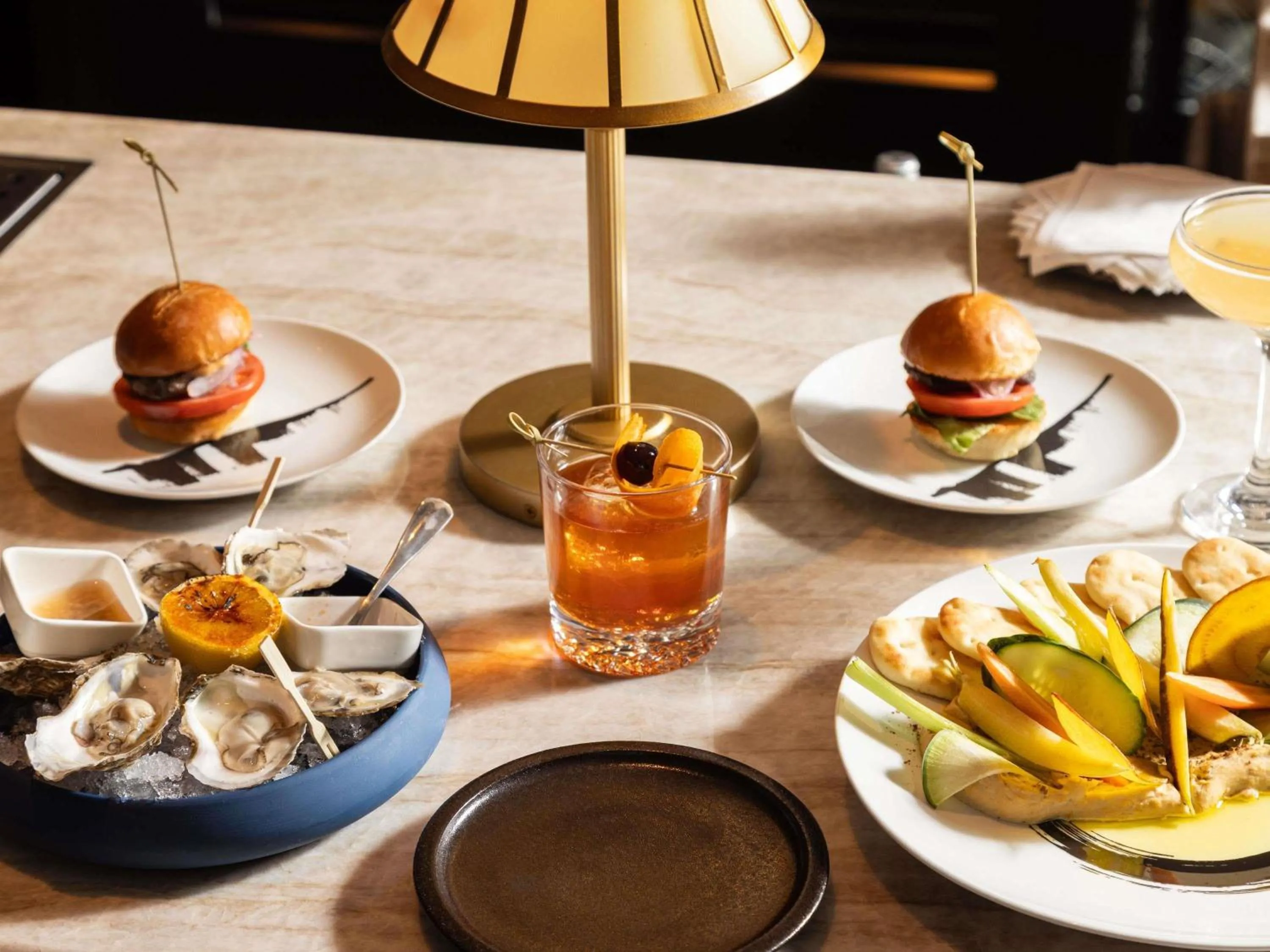 Restaurant/places to eat in Sofitel Philadelphia at Rittenhouse Square