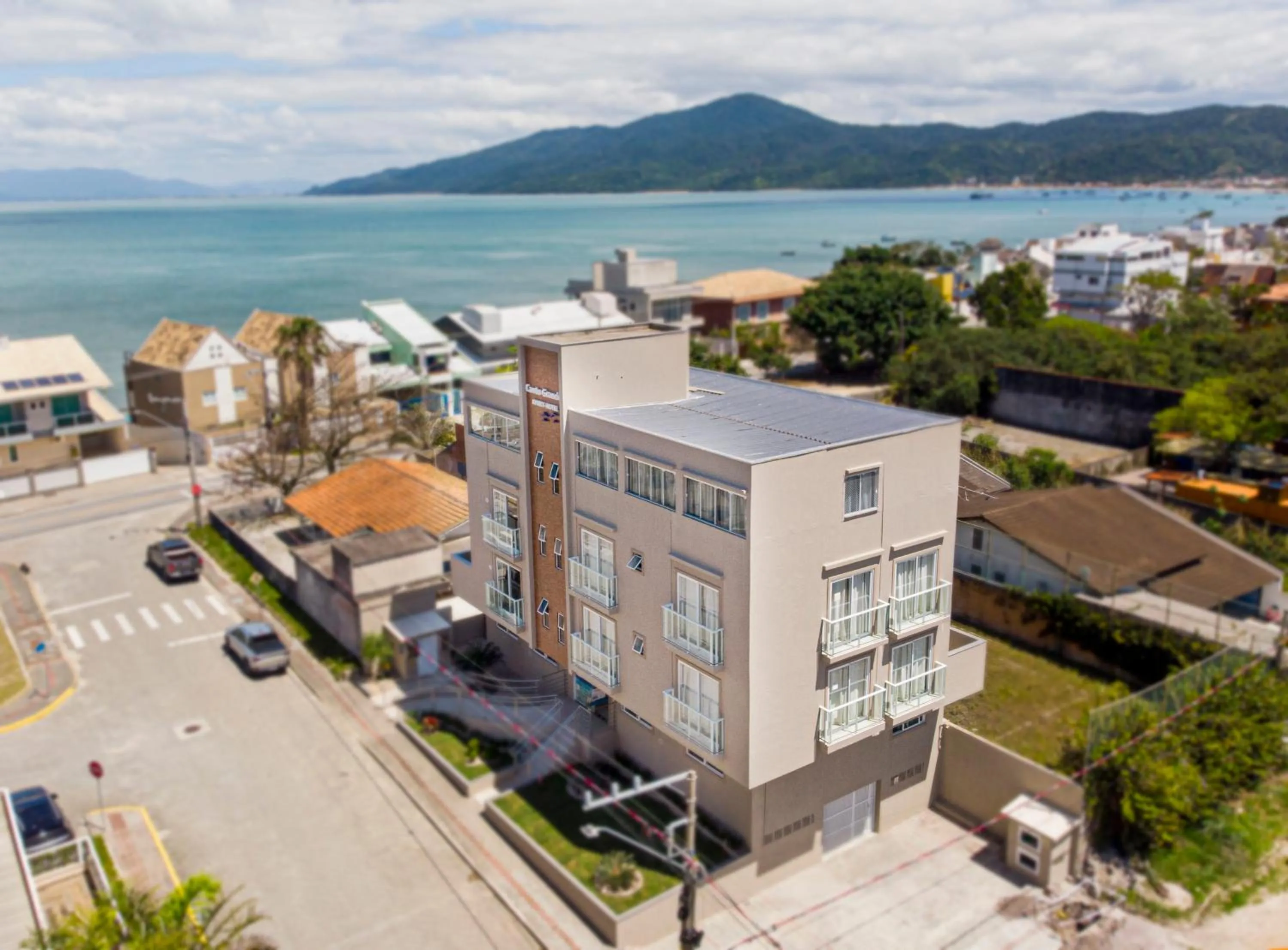 Property building in Apart Hotel Canto Grande