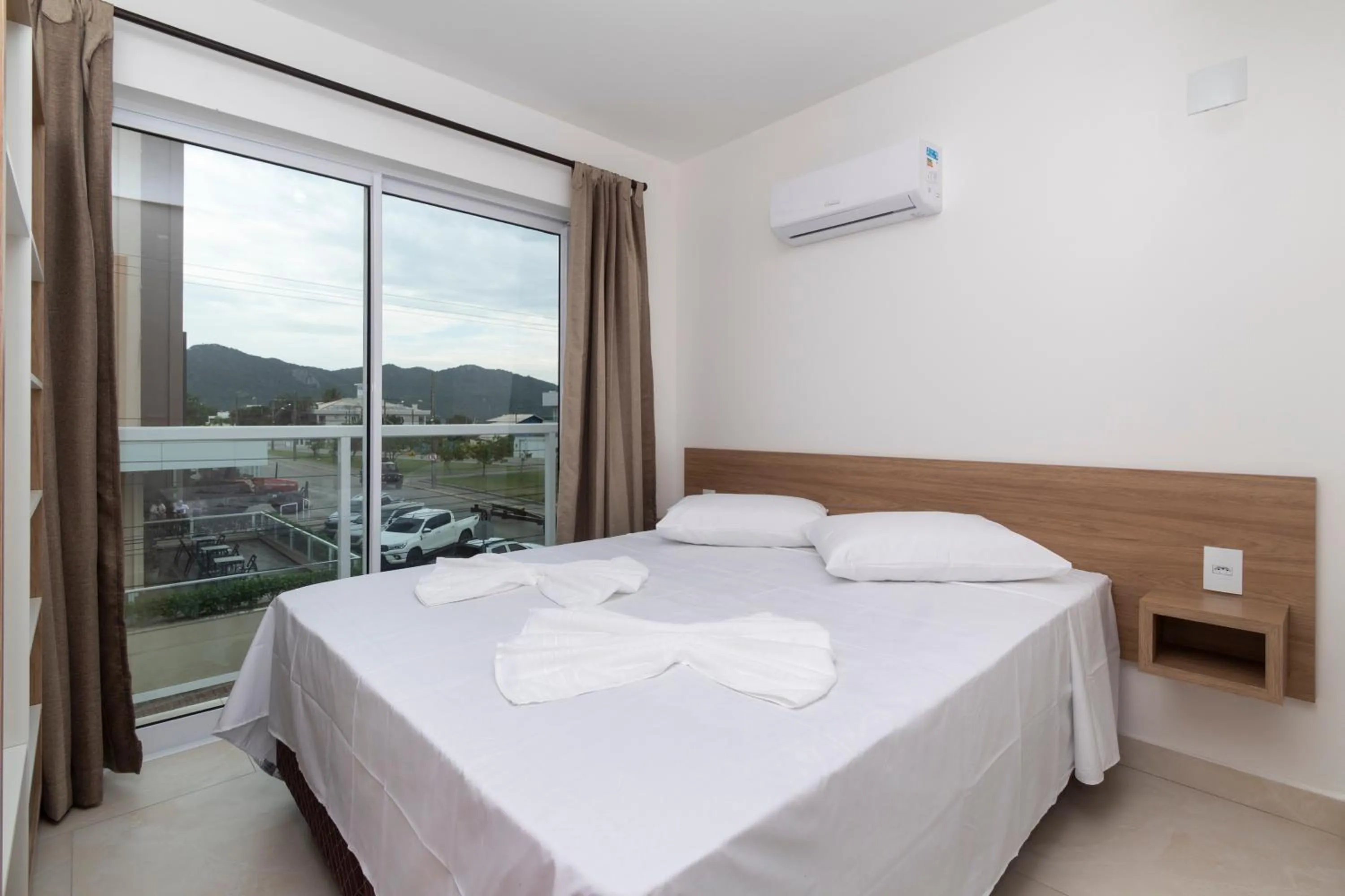 Photo of the whole room, Bed in Apart Hotel Canto Grande