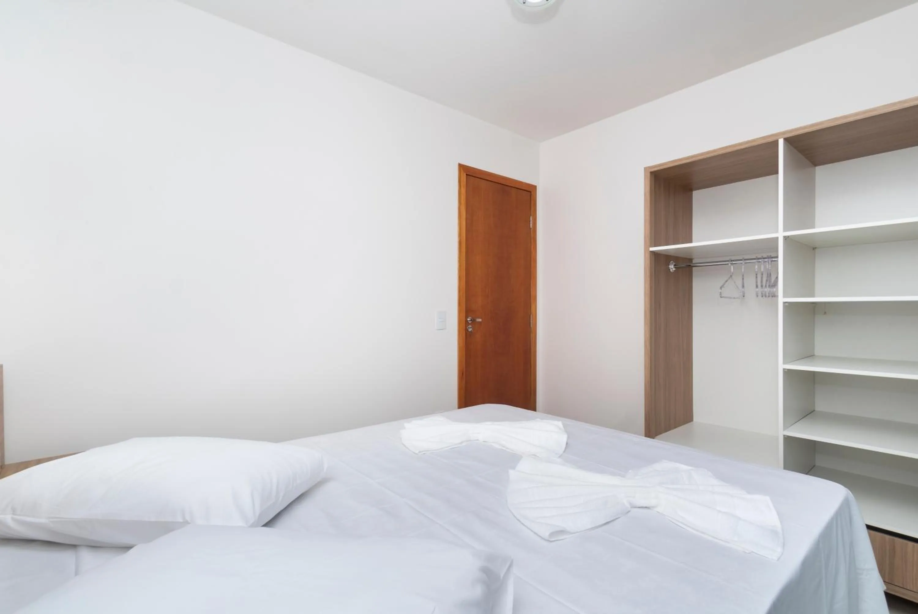 Photo of the whole room, Bed in Apart Hotel Canto Grande