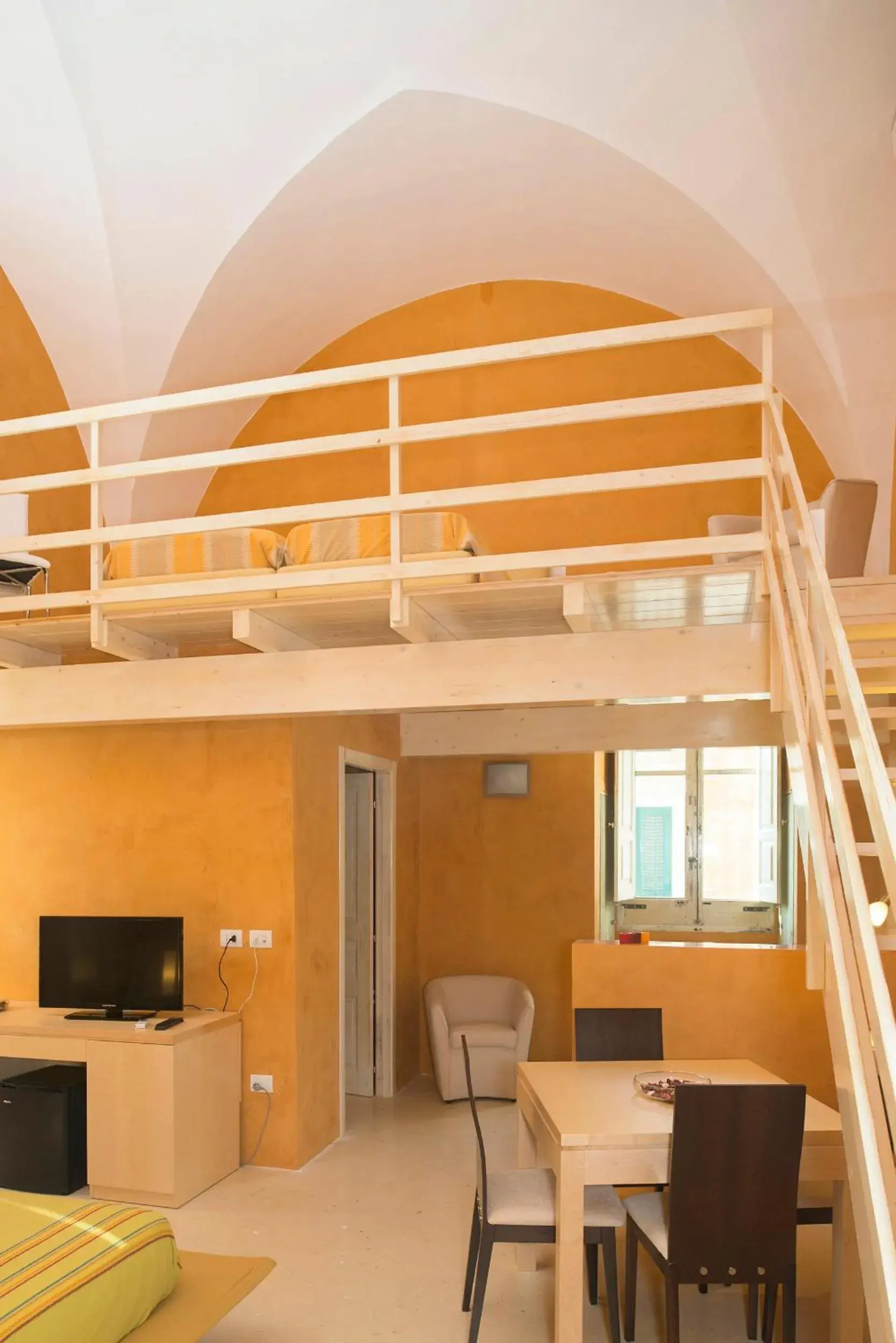 Deluxe Twin/Double with Spa Bath - Split Level in Relais Carlo V - Palazzo Storico Deluxe Twin/Double with Spa Bath - Split Level in Relais Carlo V - Palazzo Storico