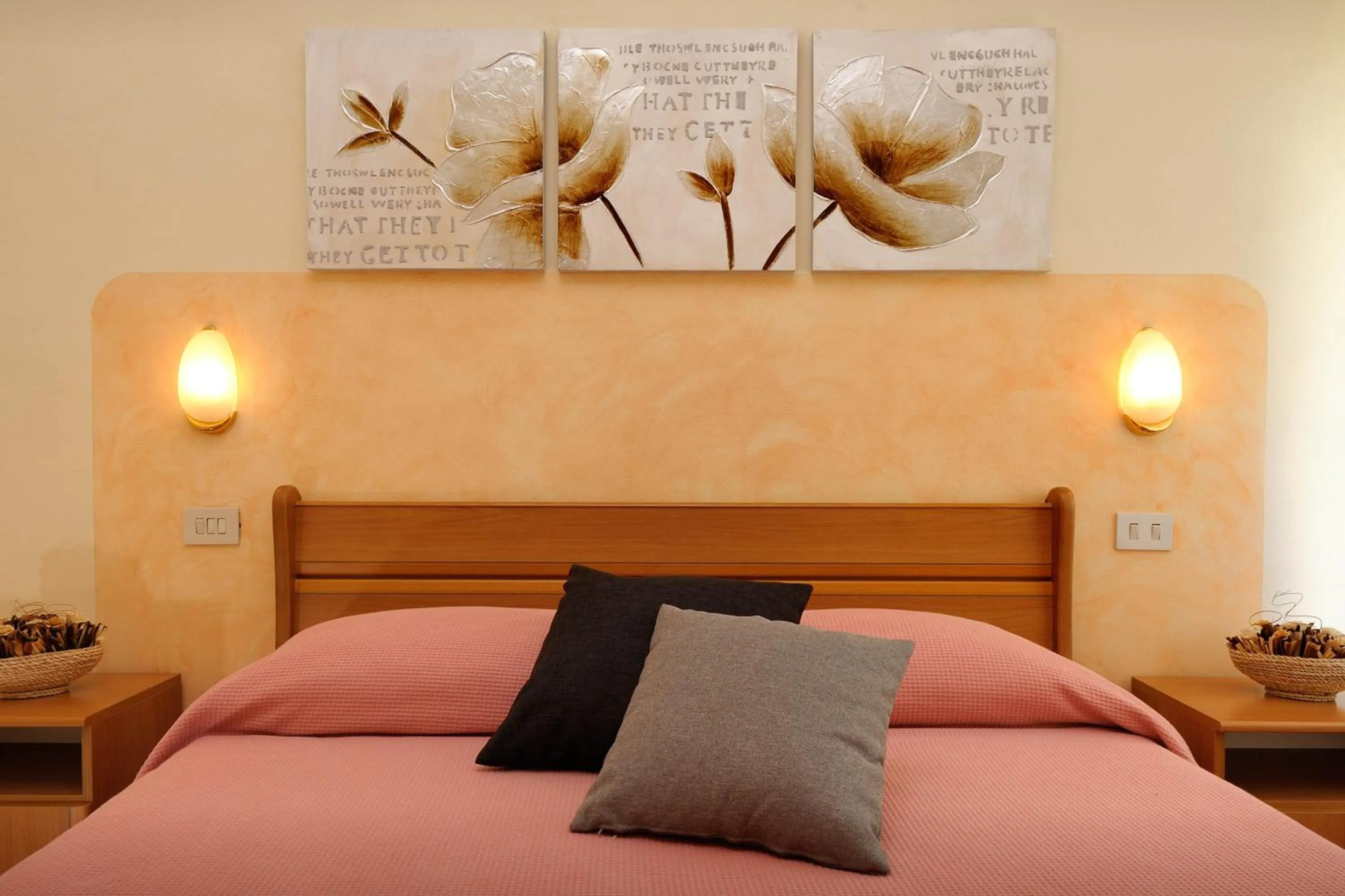 Bedroom in Le Rondini