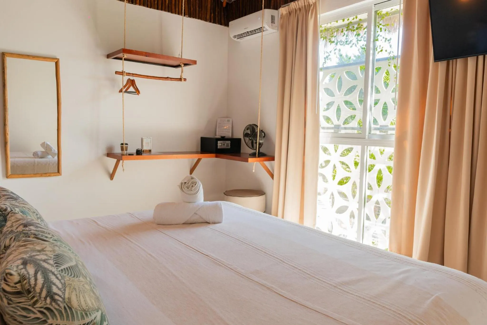 Bed in AGAM Hotel Boutique Bacalar - Adults Only