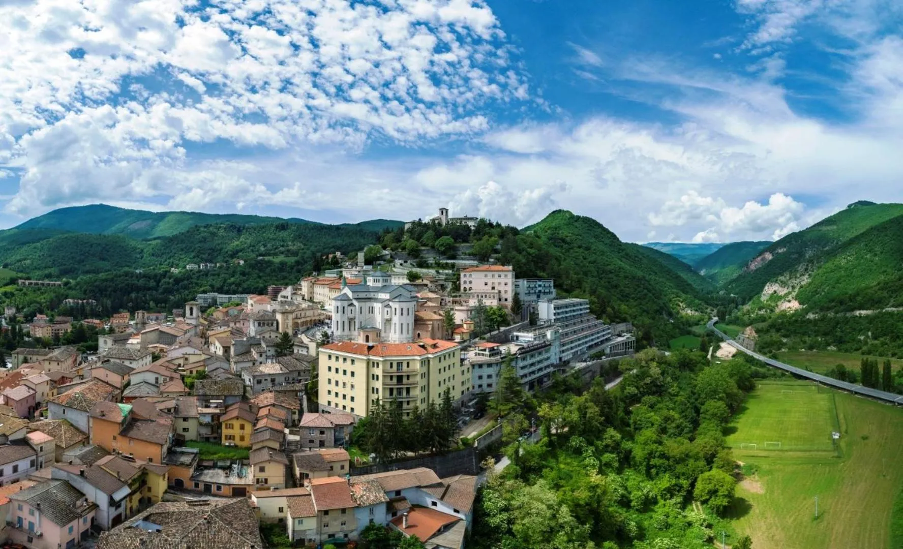 Property building in Hotel Delle Rose