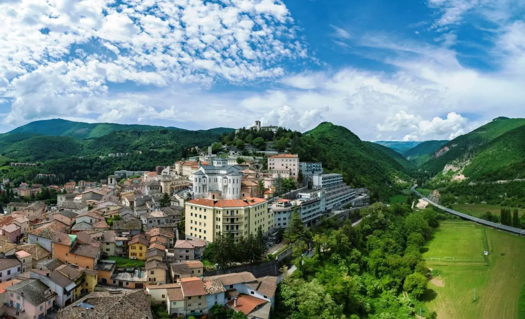 Property building in Hotel Delle Rose Property building in Hotel Delle Rose