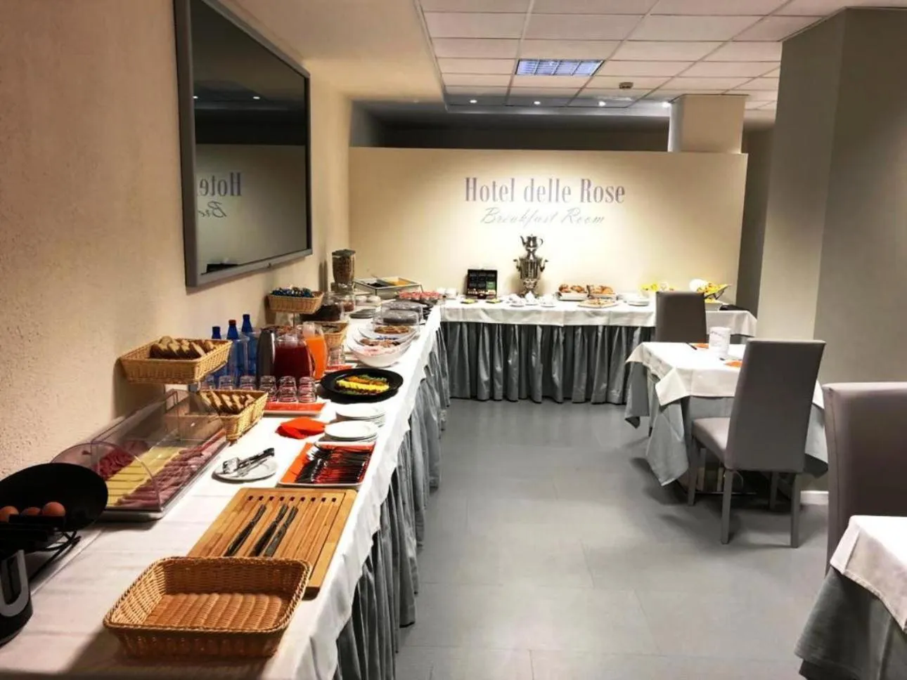 Area and facilities in Hotel Delle Rose