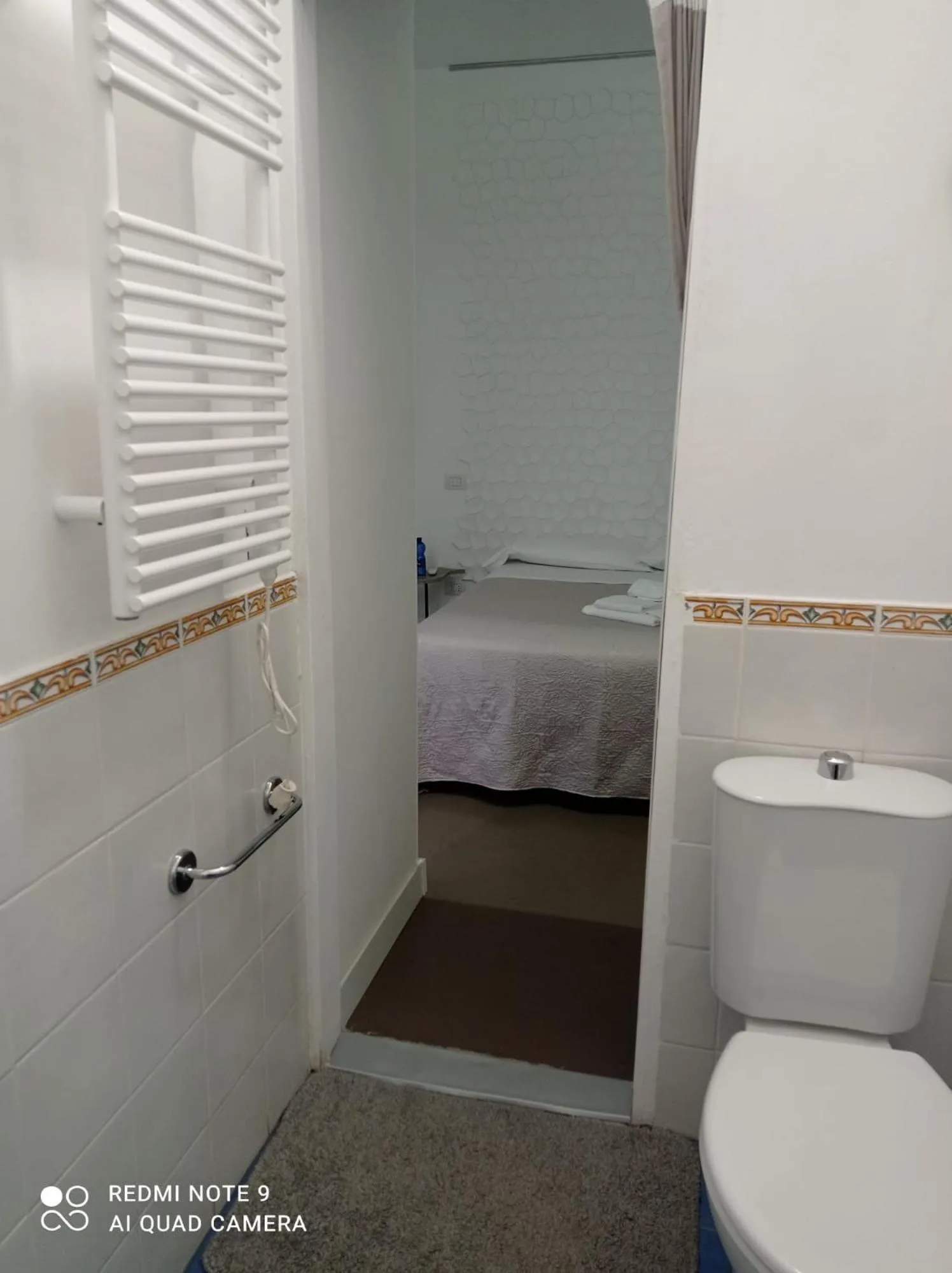 Bathroom, Bed in Villa Giannina B&B